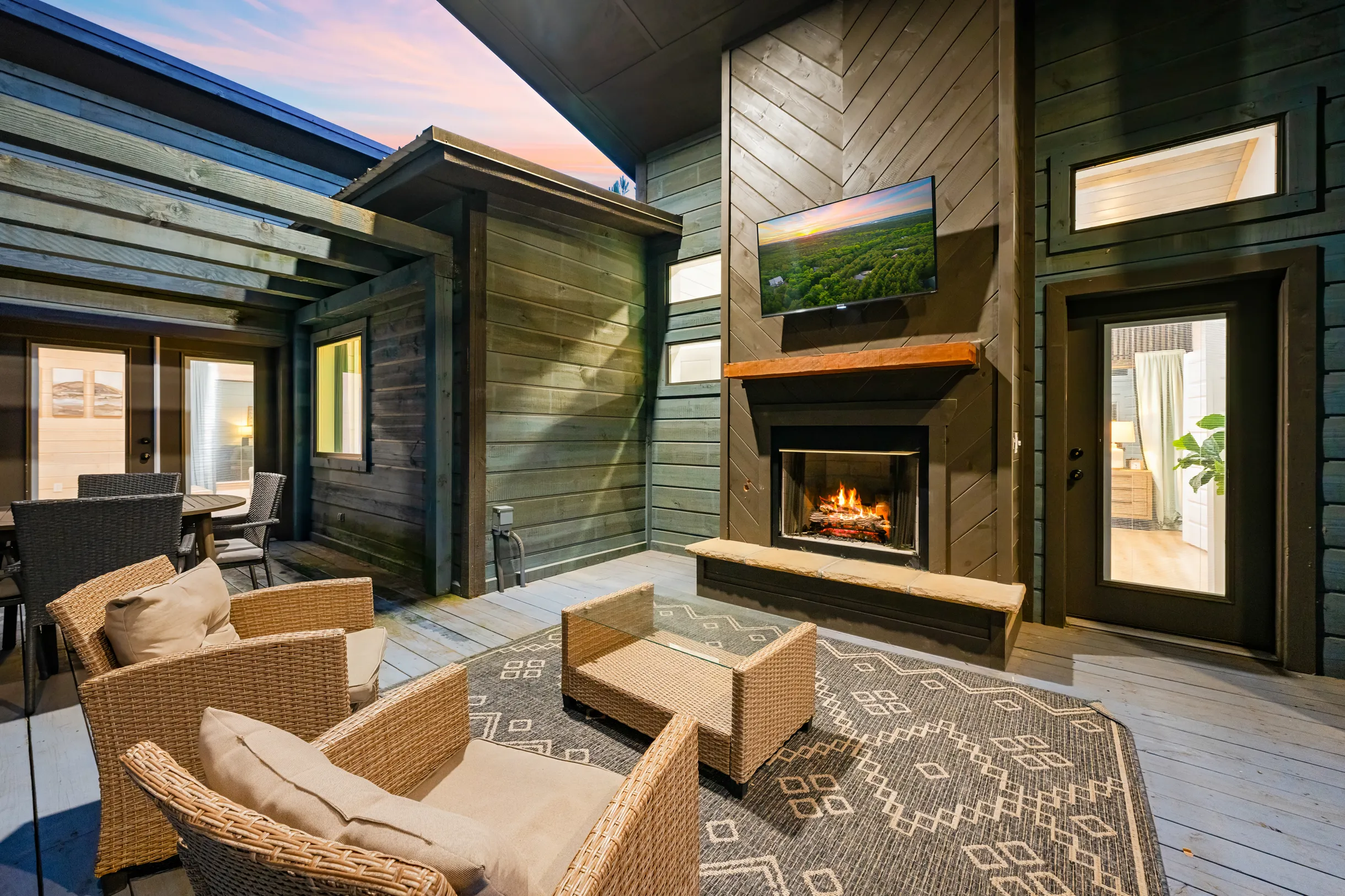 Wander Broken Bow Spruce #36