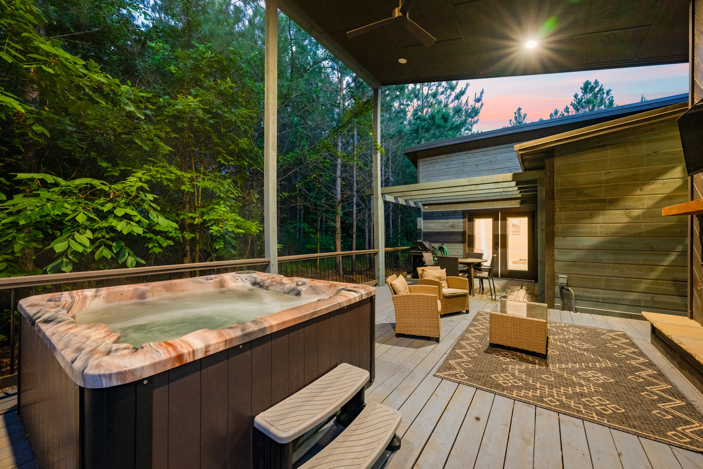 Wander Broken Bow Spruce #24