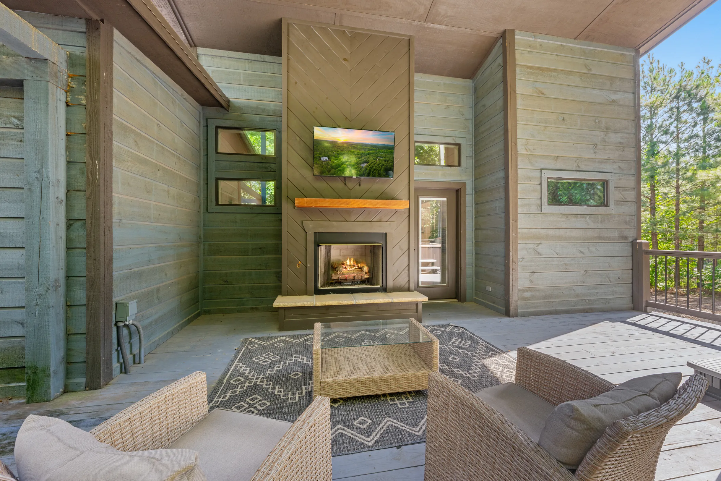 Wander Broken Bow Spruce #58