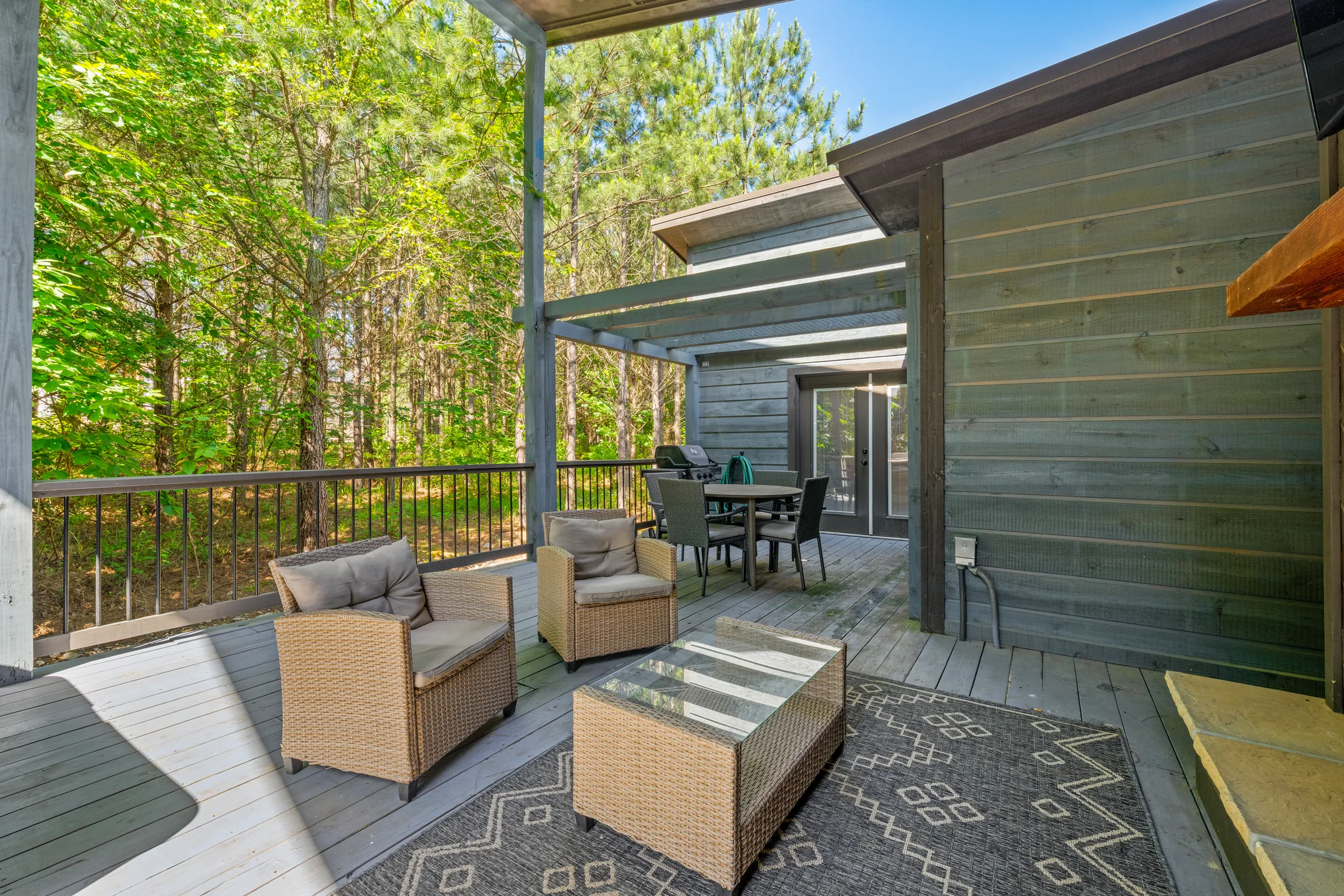 Wander Broken Bow Spruce #60