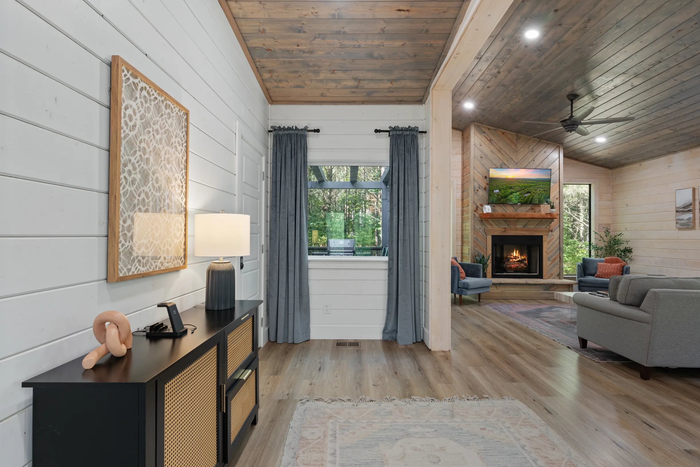 Wander Broken Bow Spruce #48