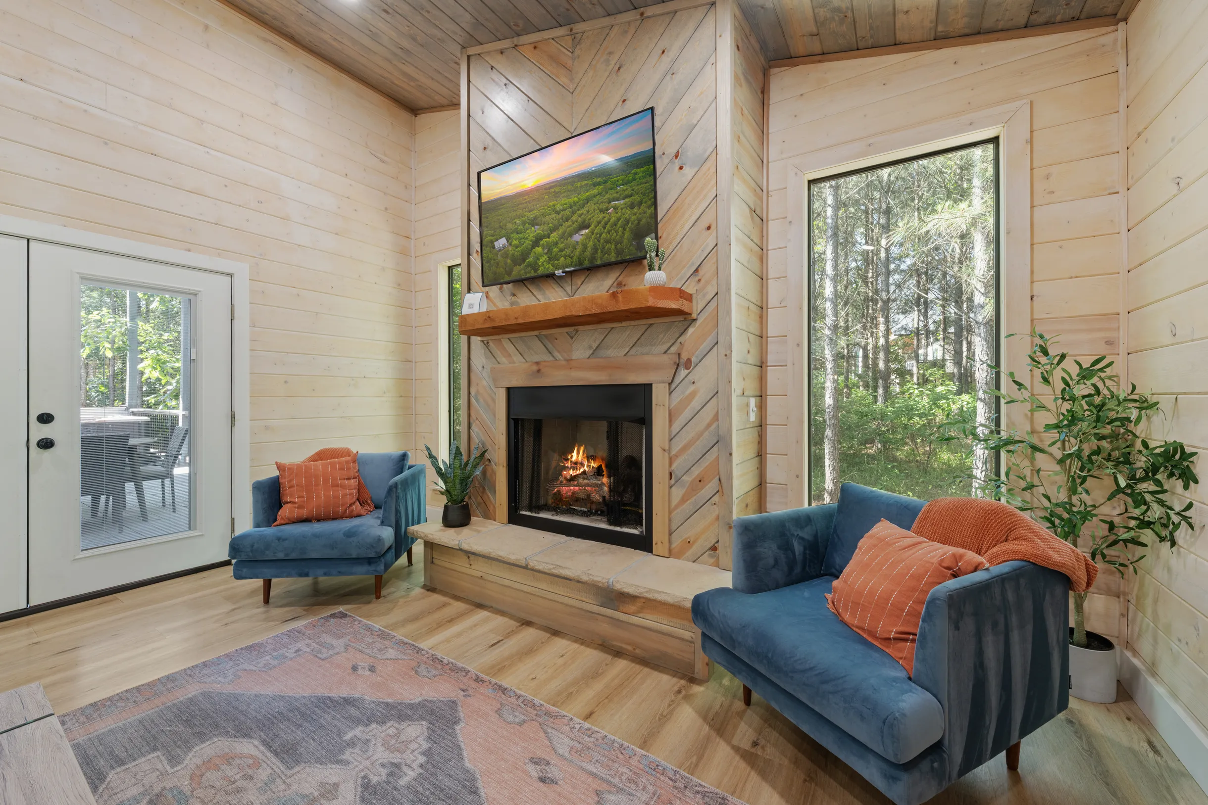 Wander Broken Bow Spruce #43