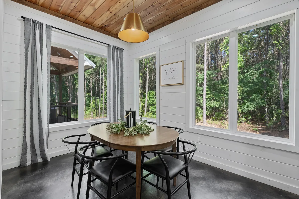 Wander Broken Bow Trail