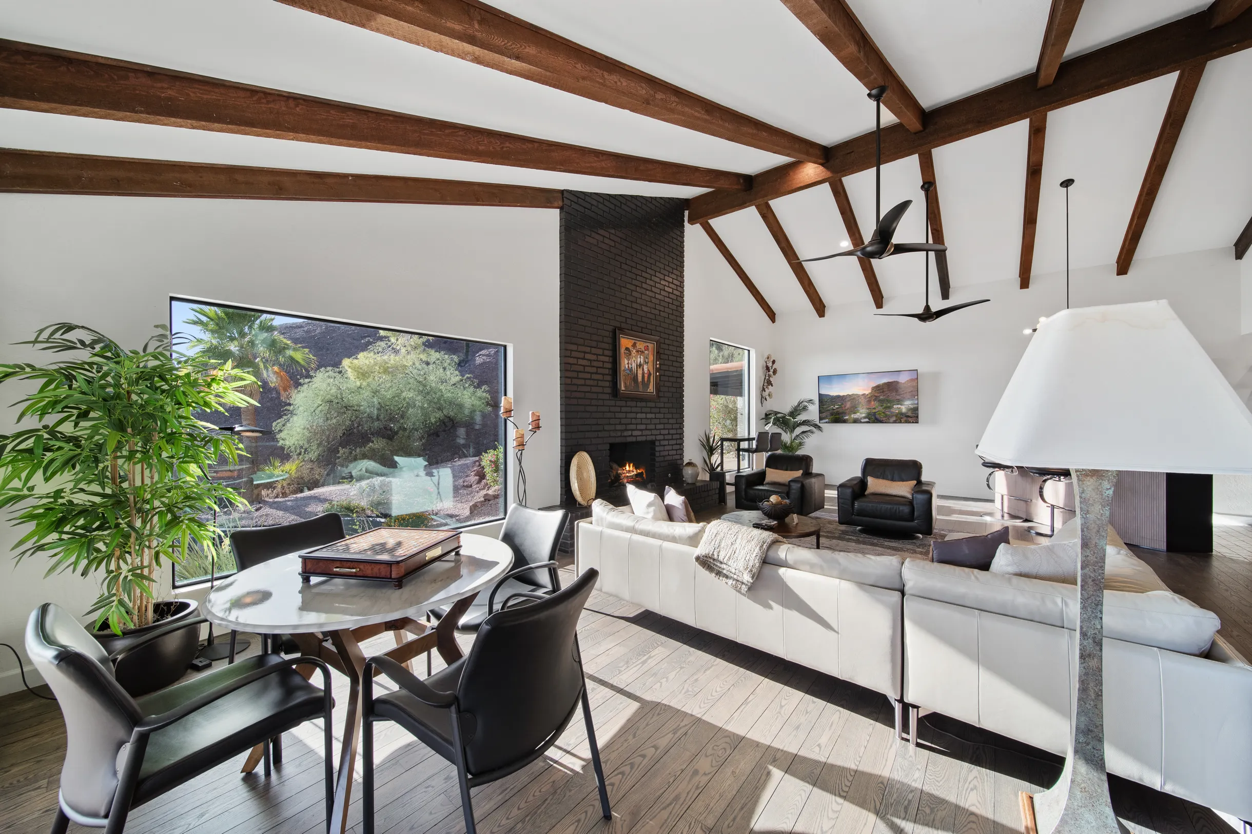 Wander Phoenix Glow #95