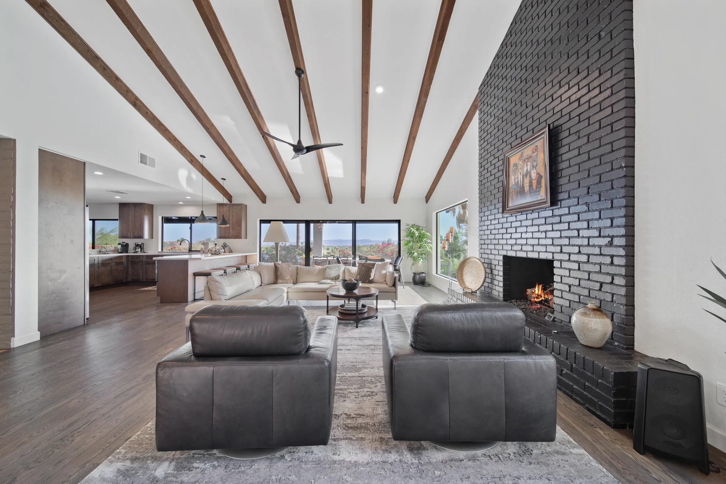 Wander Phoenix Glow #84