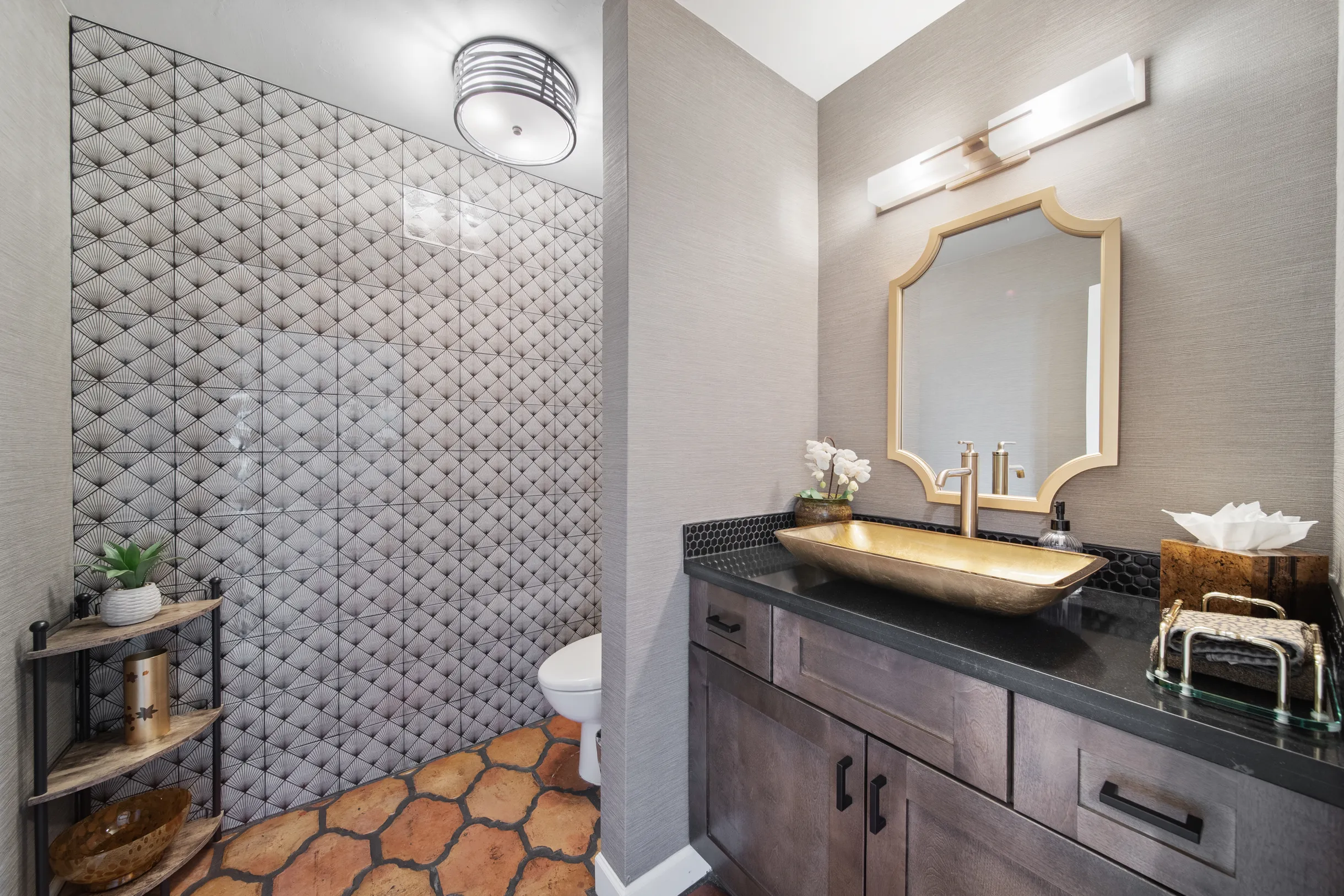 Wander Phoenix Glow #10