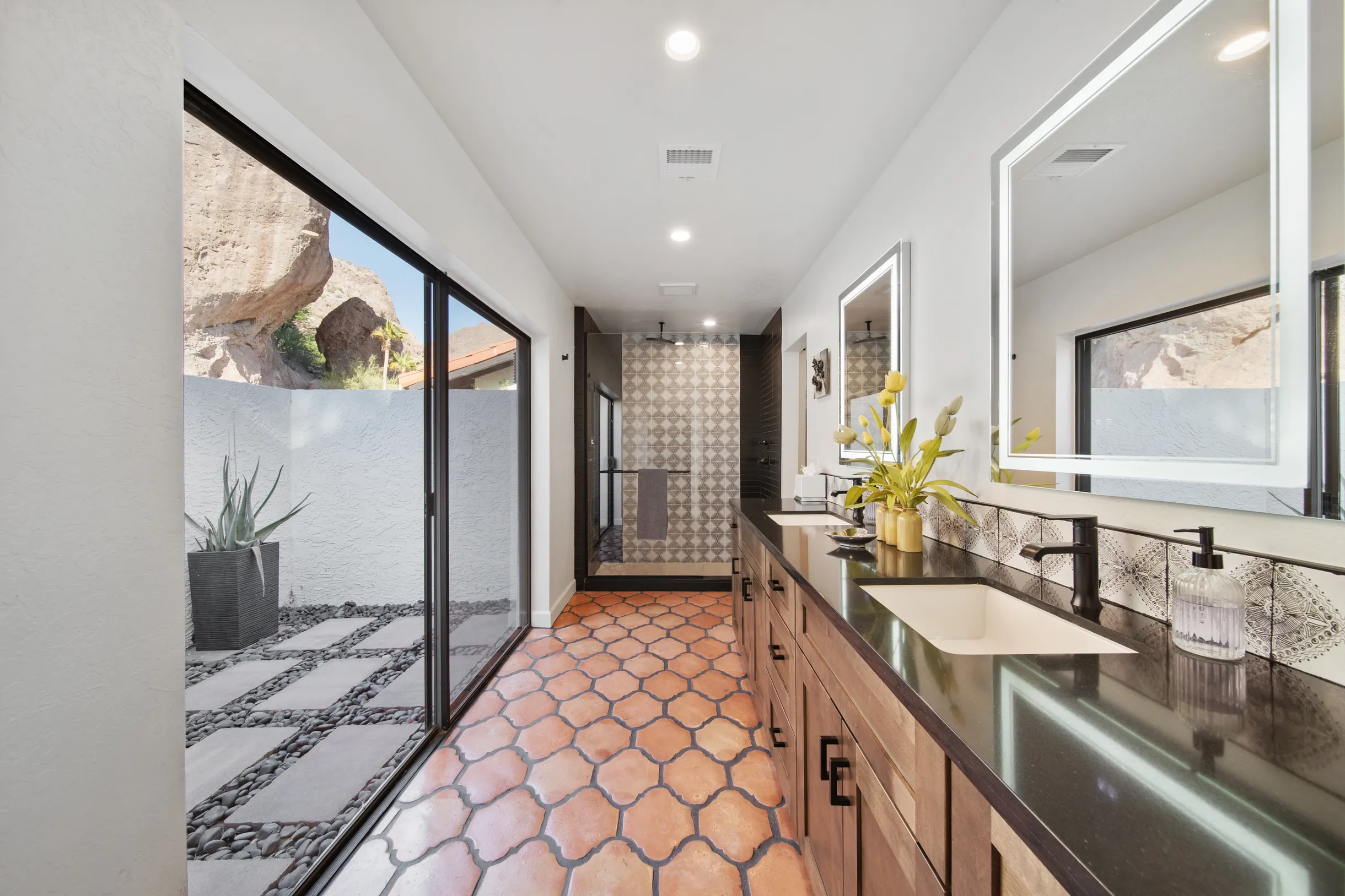 Wander Phoenix Glow #75