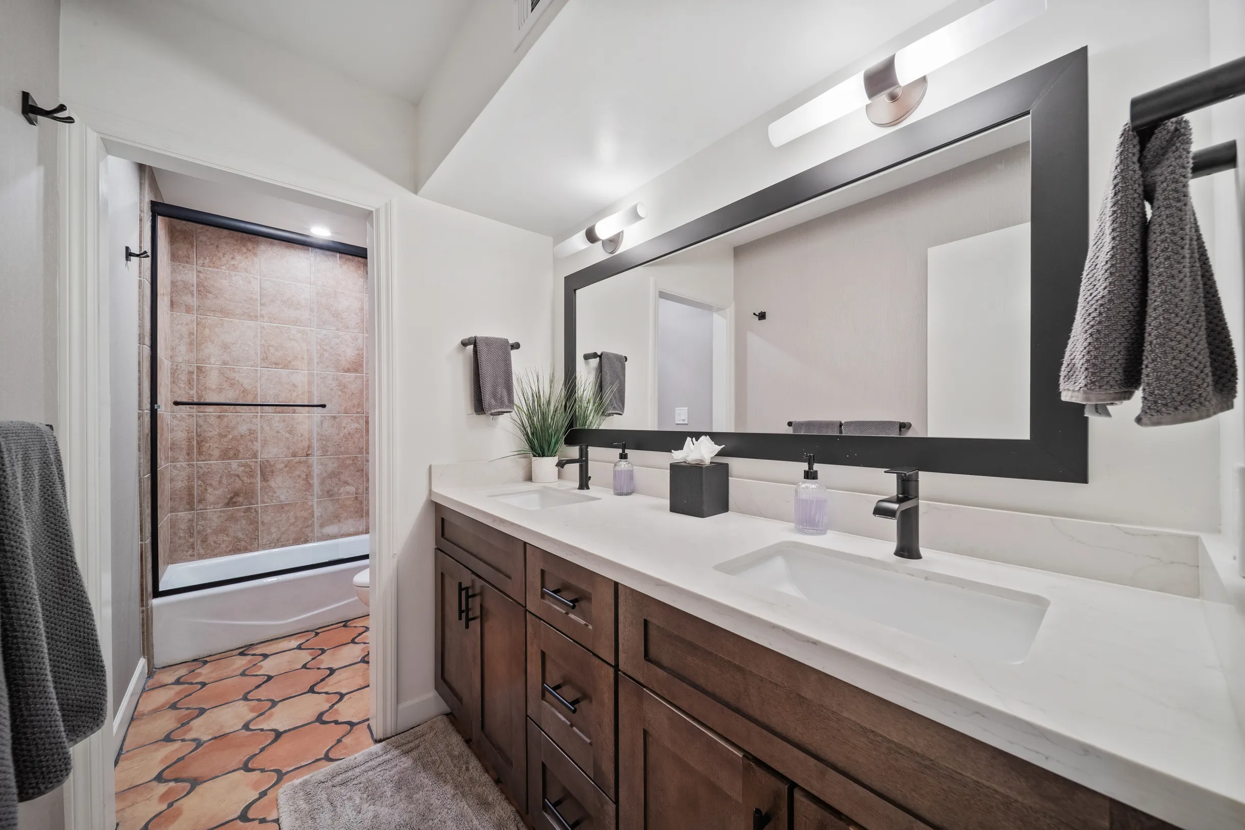 Wander Phoenix Glow #15