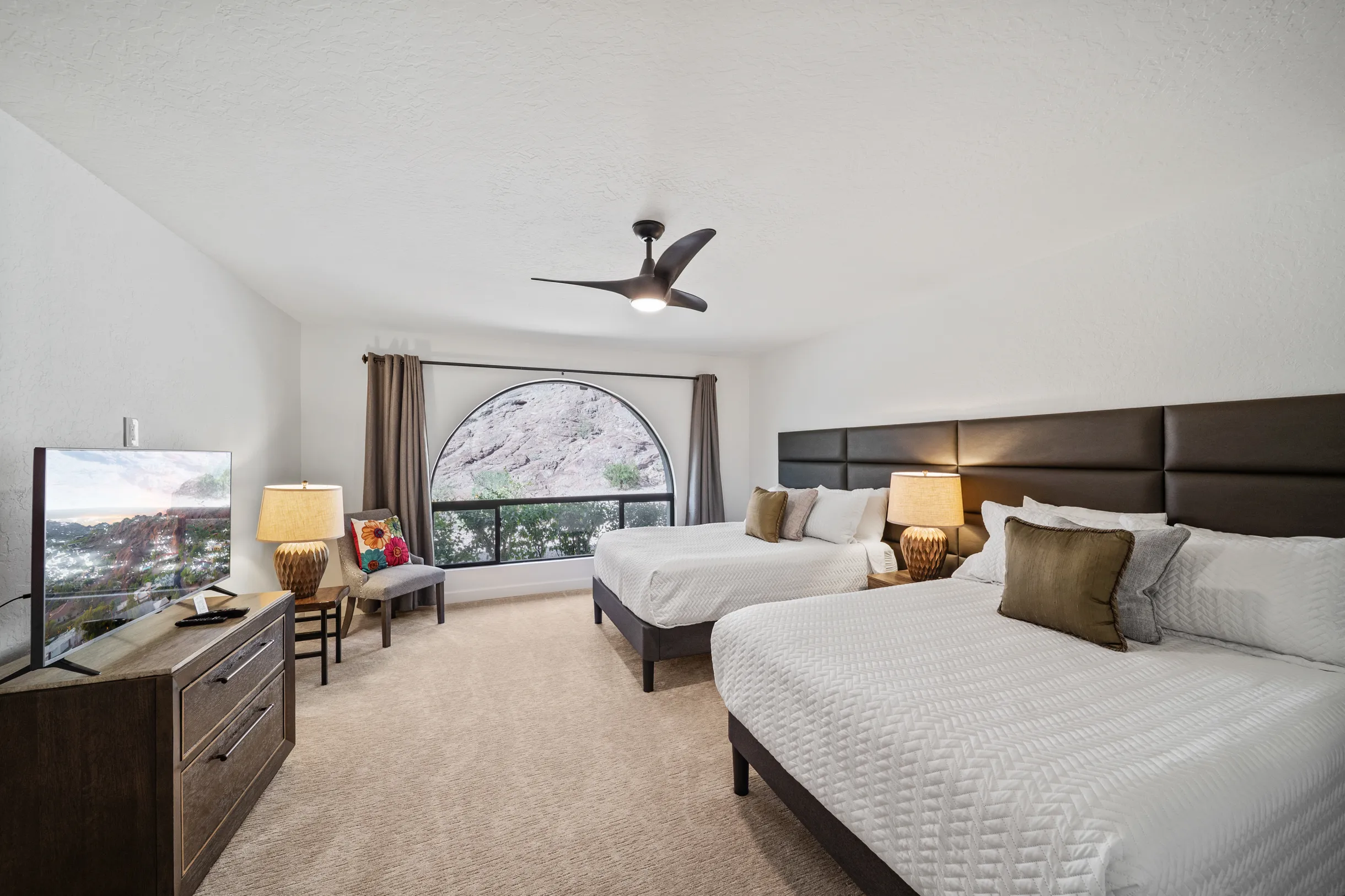 Wander Phoenix Glow #50