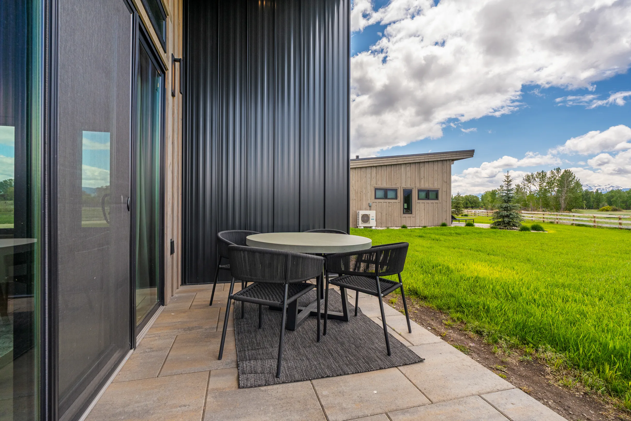 Wander Hamilton Park #18