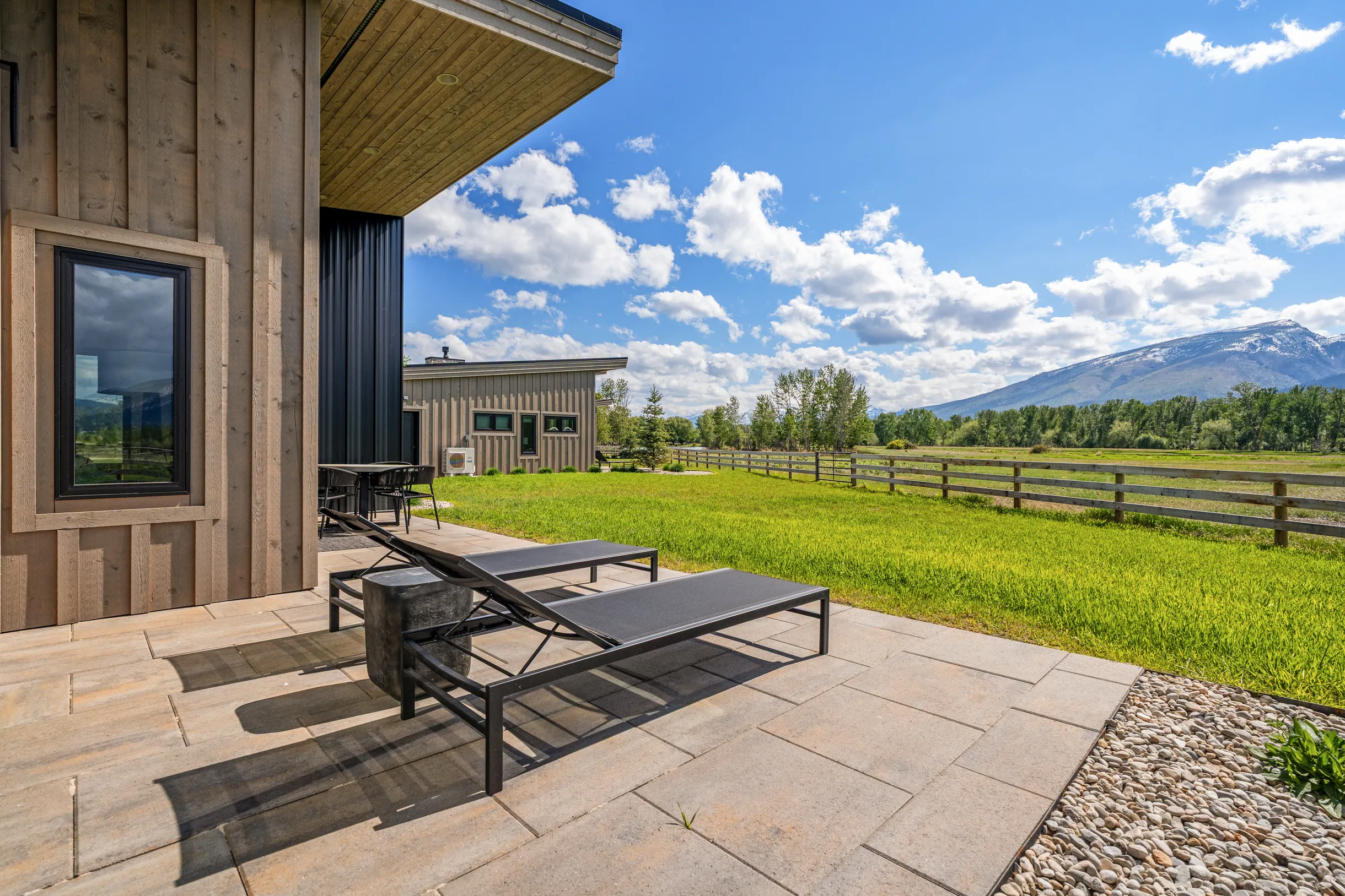 Wander Hamilton Valley #24