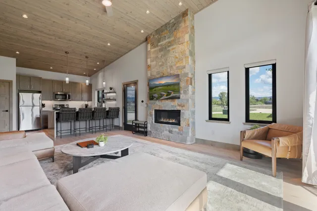 Mara Luxury Cabin- Aspen property photo 3