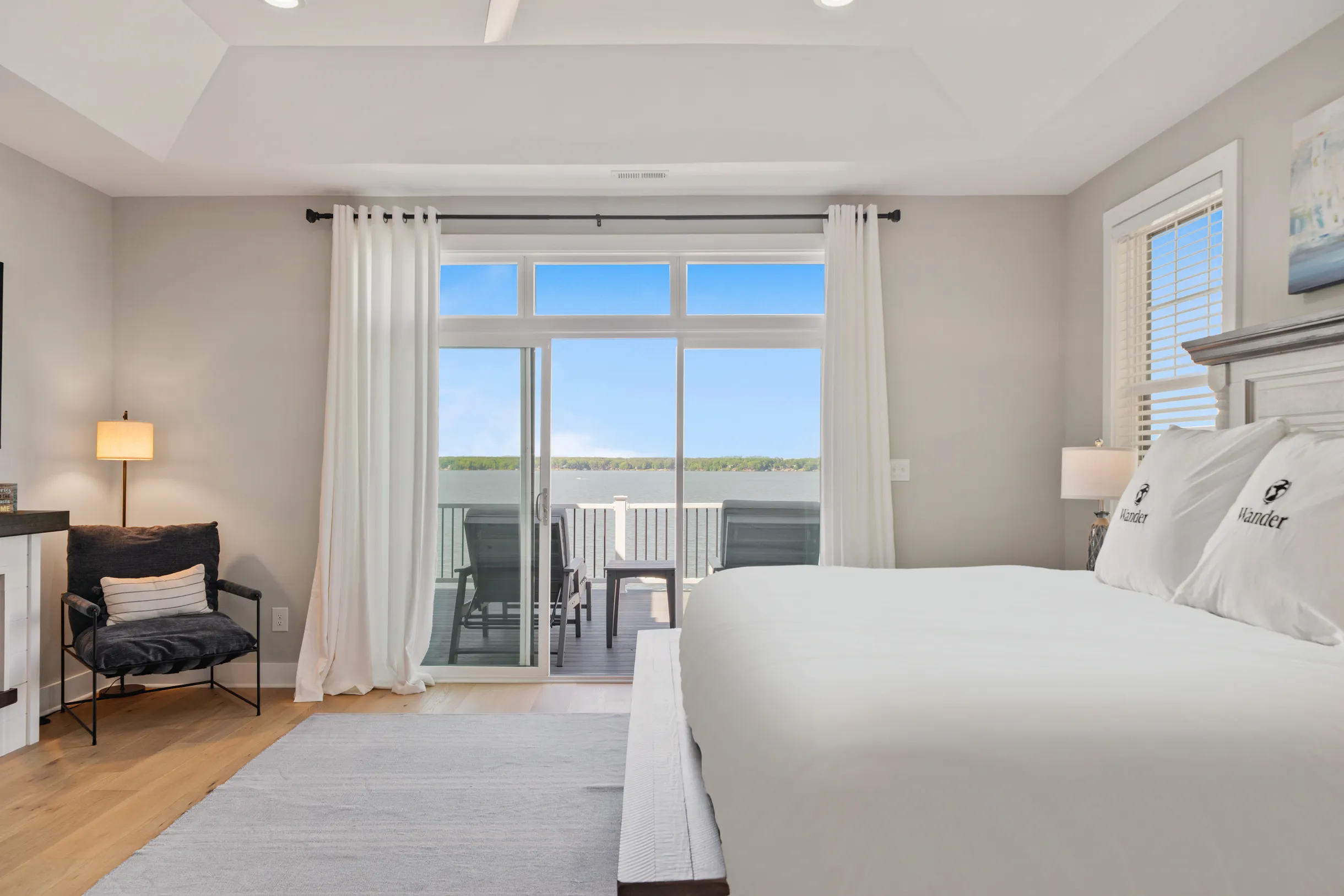 Wander Gaston Shores #81