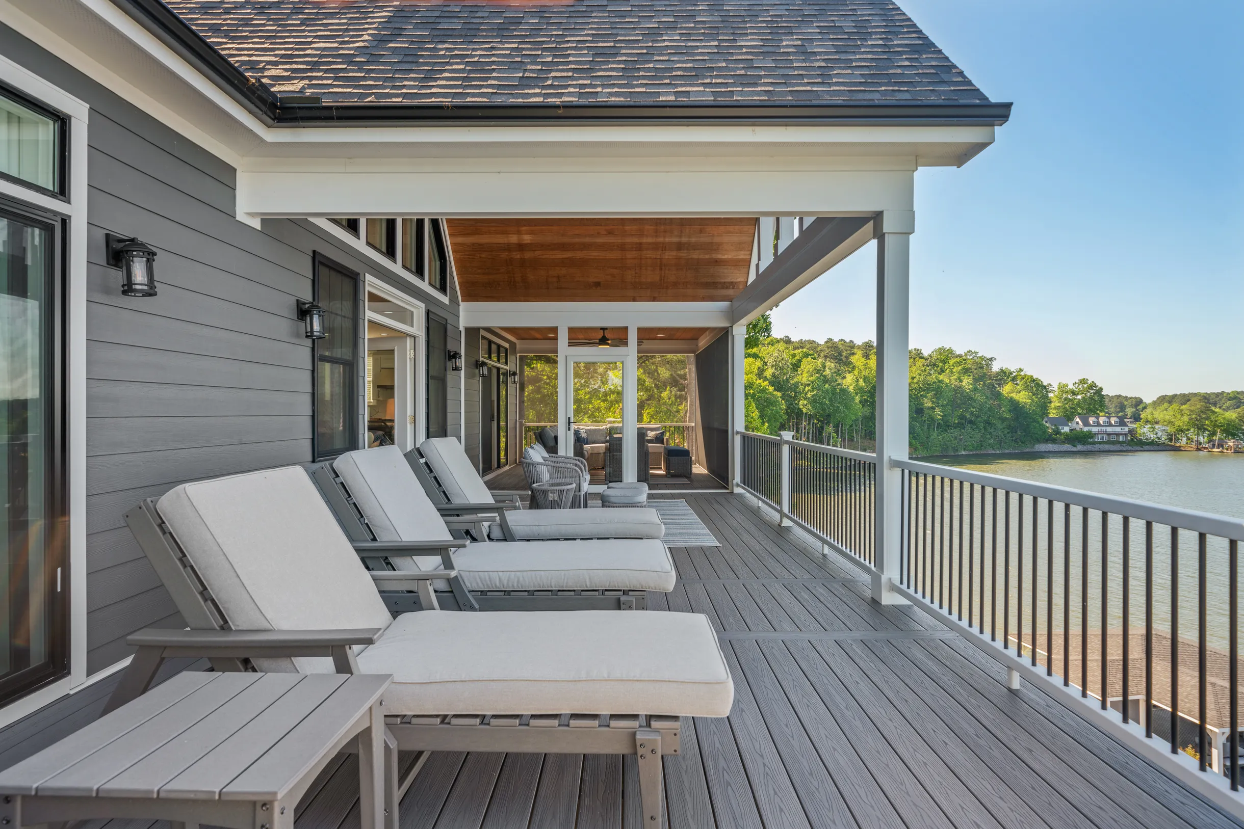 Wander Gaston Shores #95