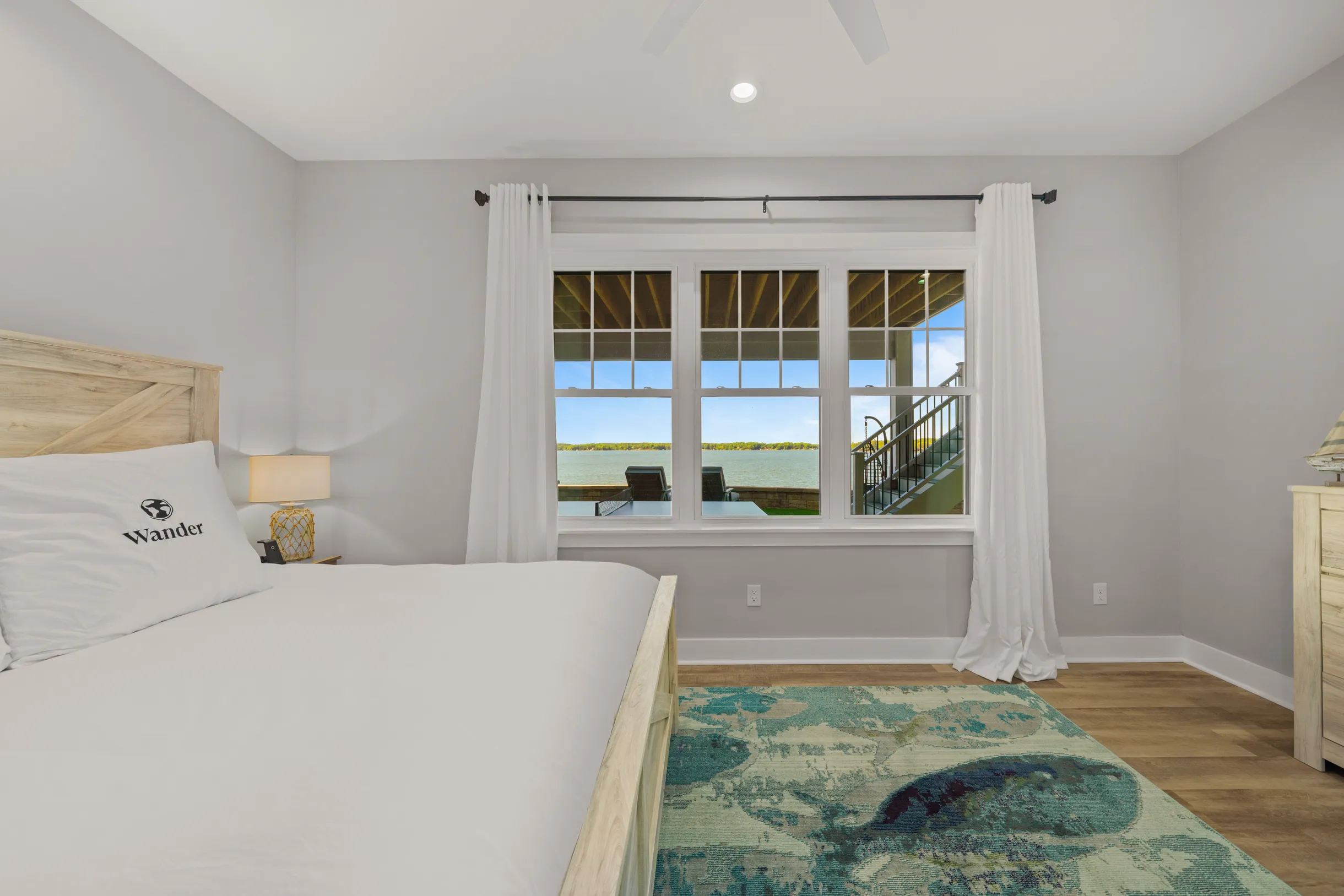 Wander Gaston Shores #83