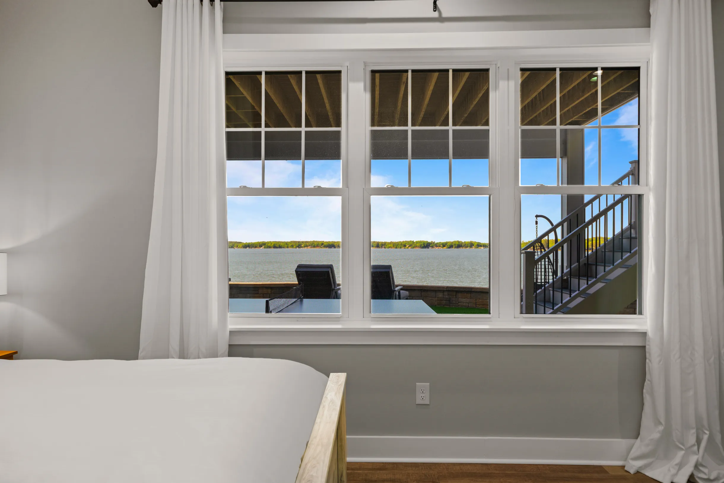 Wander Gaston Shores #91