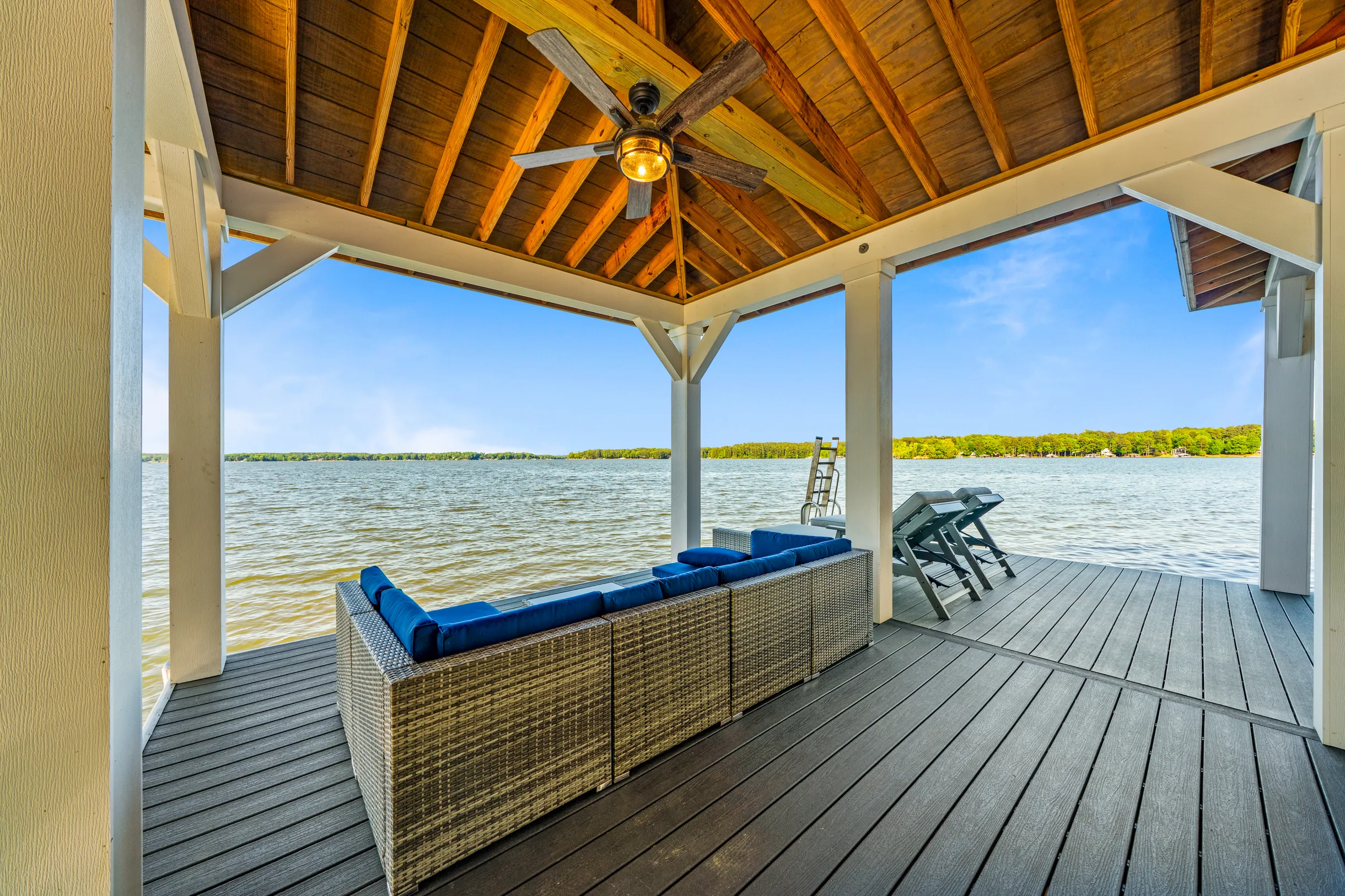 Wander Gaston Shores #100