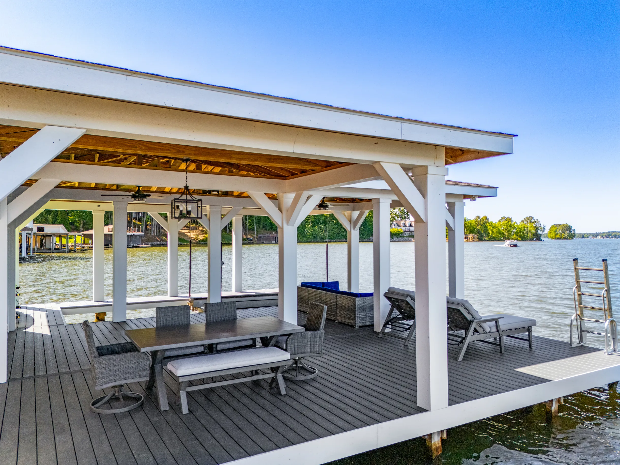 Wander Gaston Shores #131