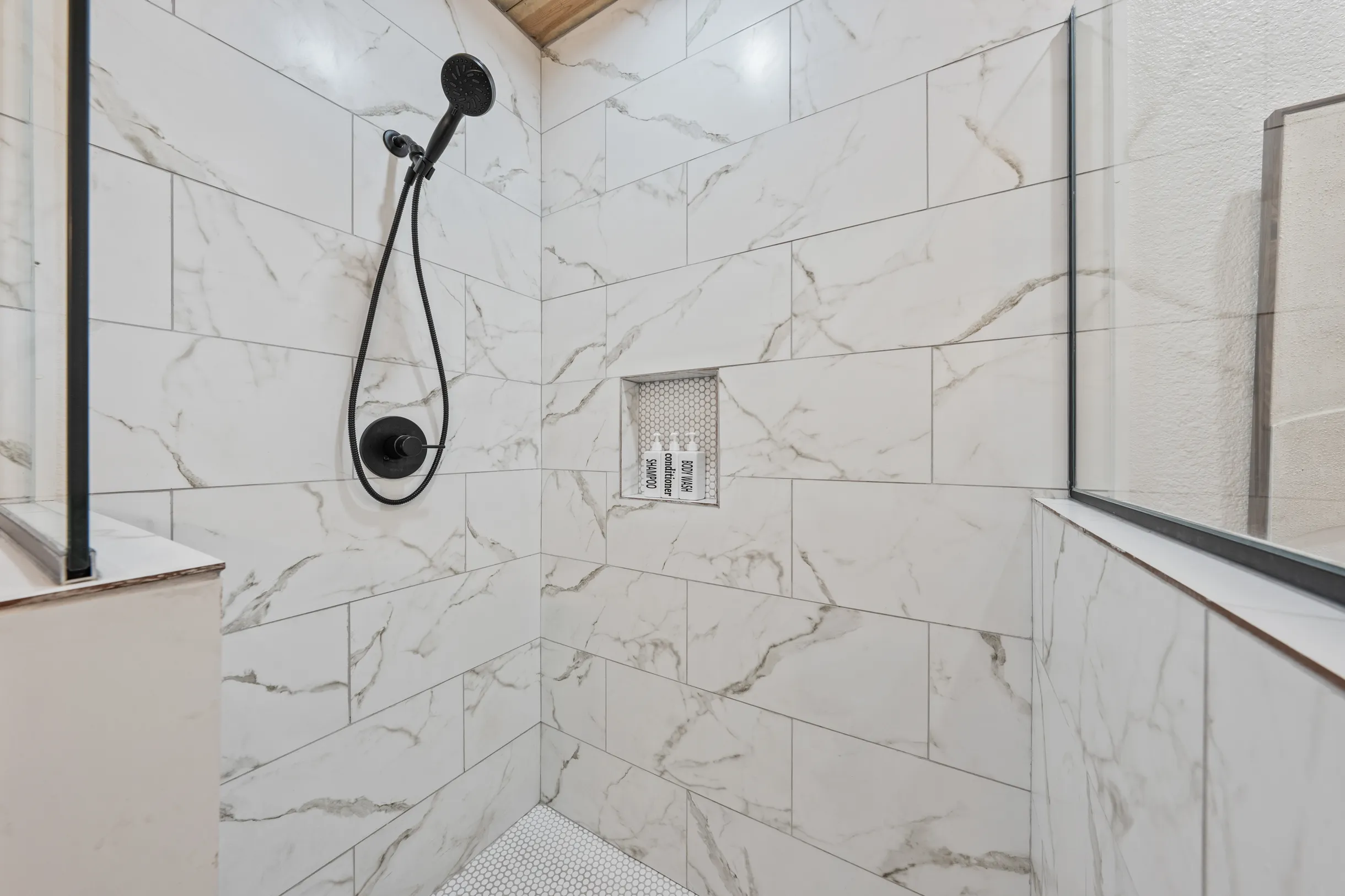 Wander Broken Bow Timberline #96