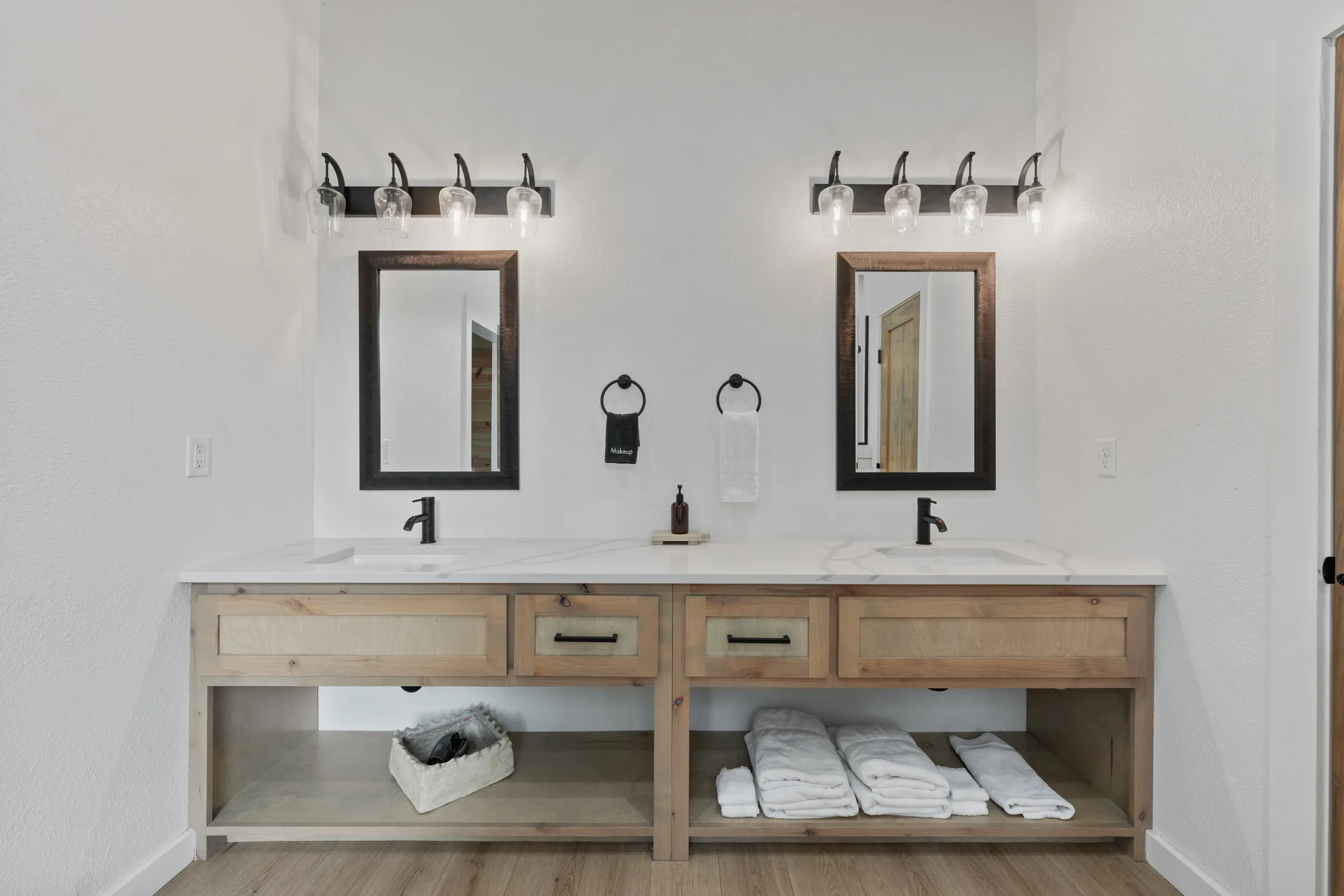 Wander Broken Bow Timberline #101