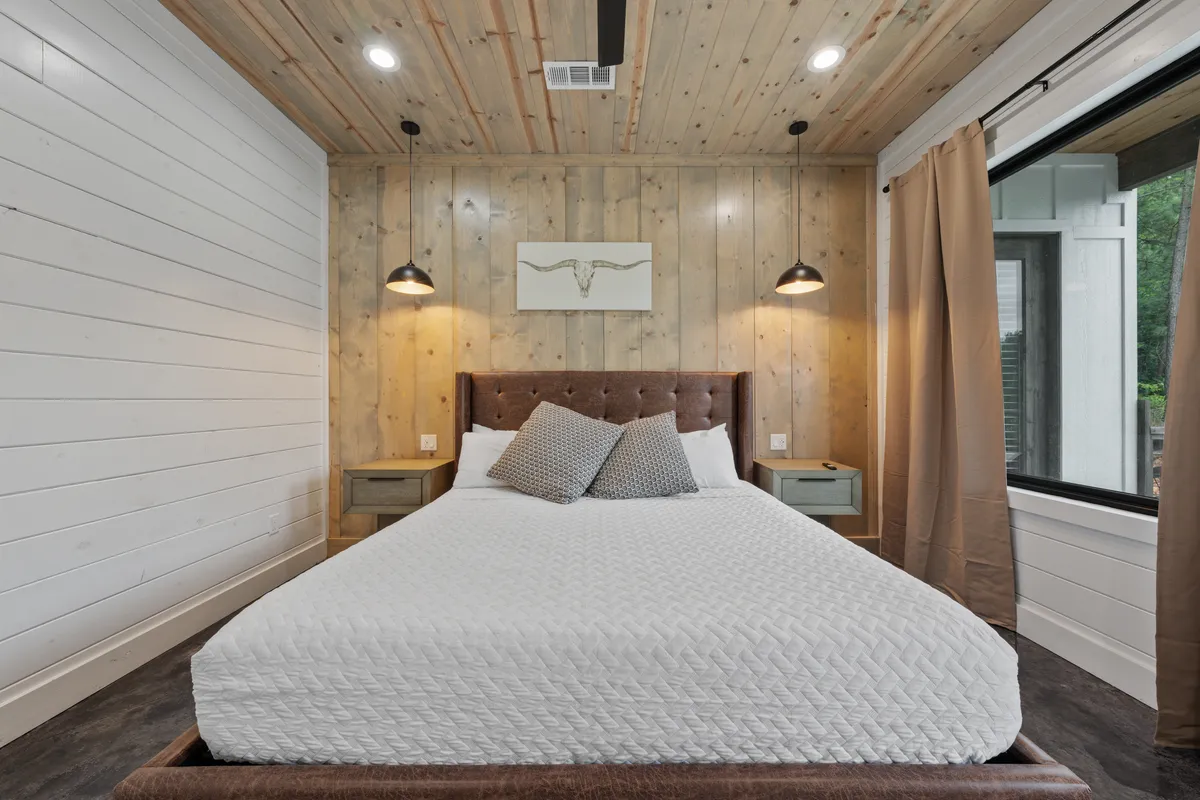 Bedroom 3 image