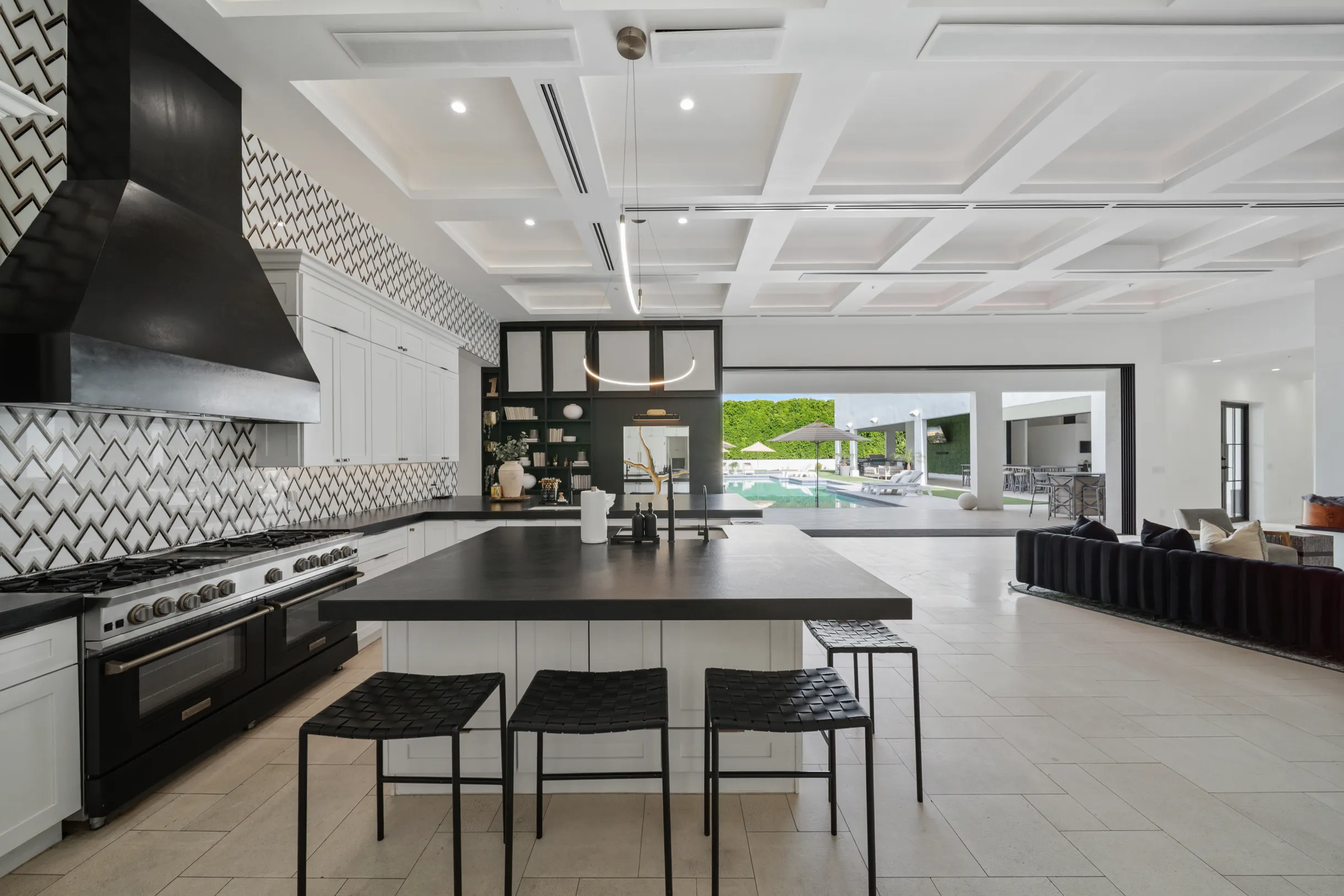 Wander Scottsdale Mirage #38