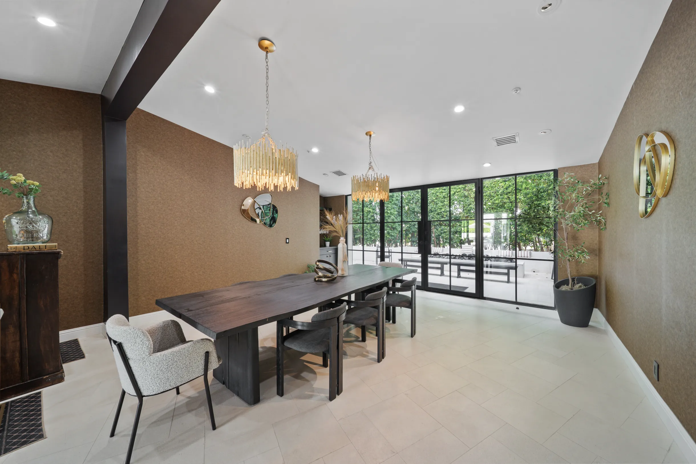 Wander Scottsdale Mirage #134