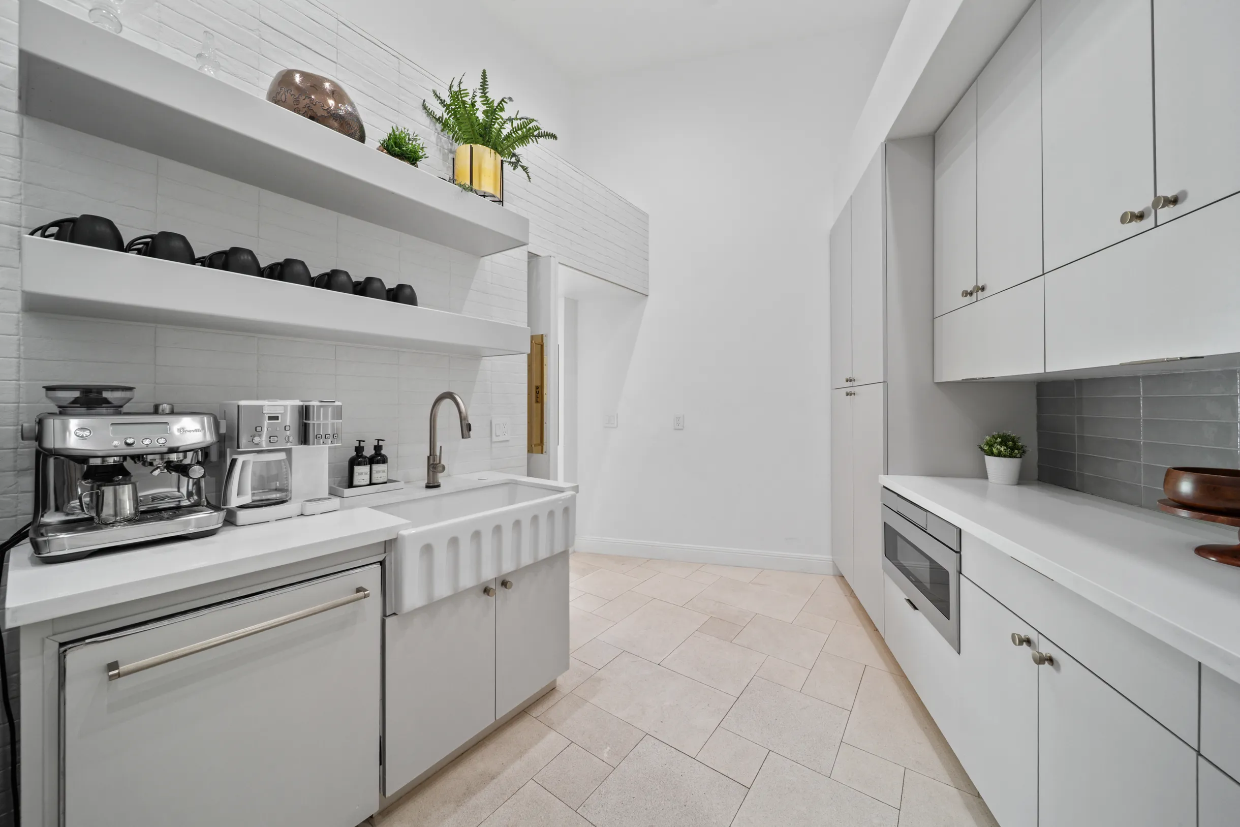 Wander Scottsdale Mirage #161