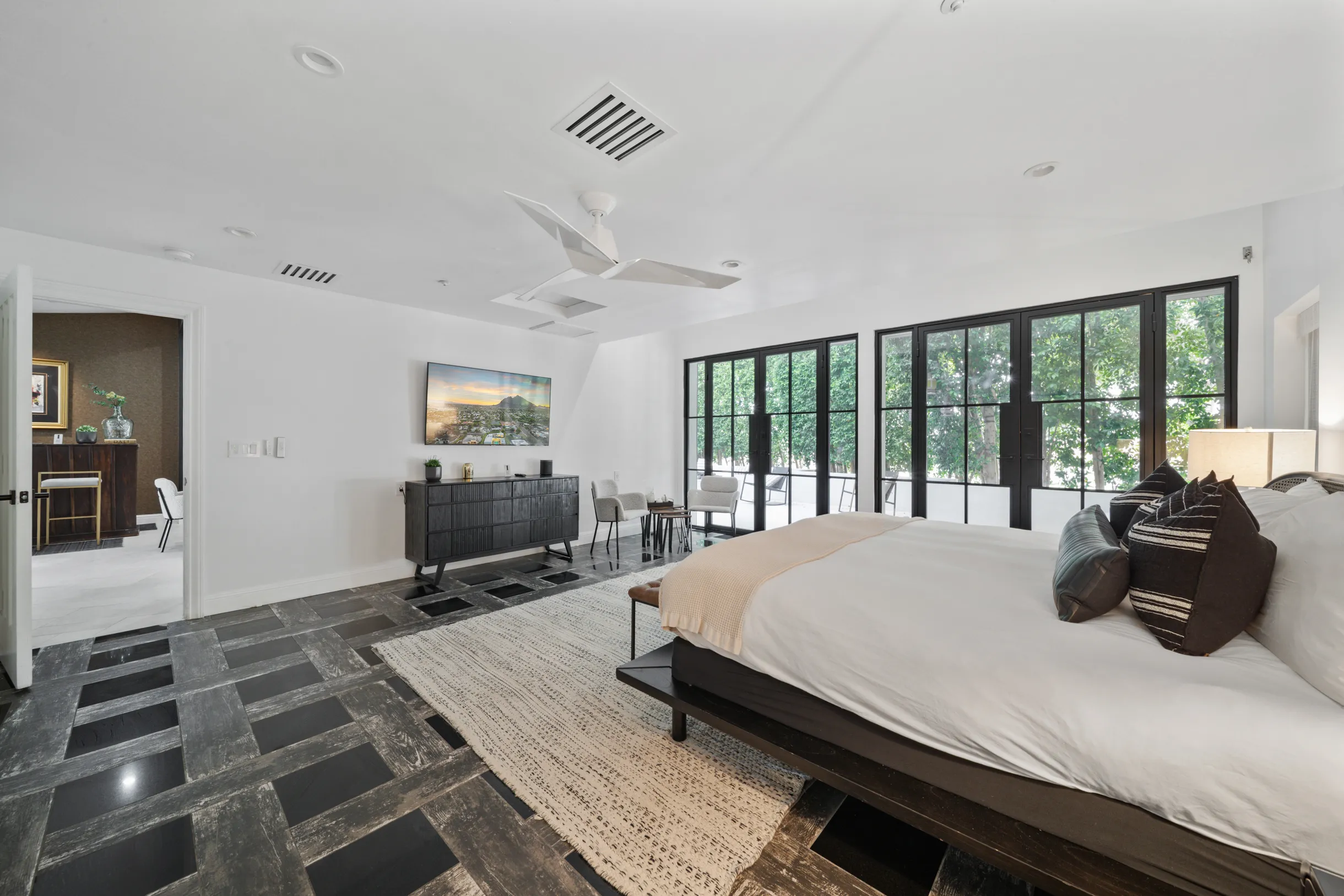 Wander Scottsdale Mirage #92