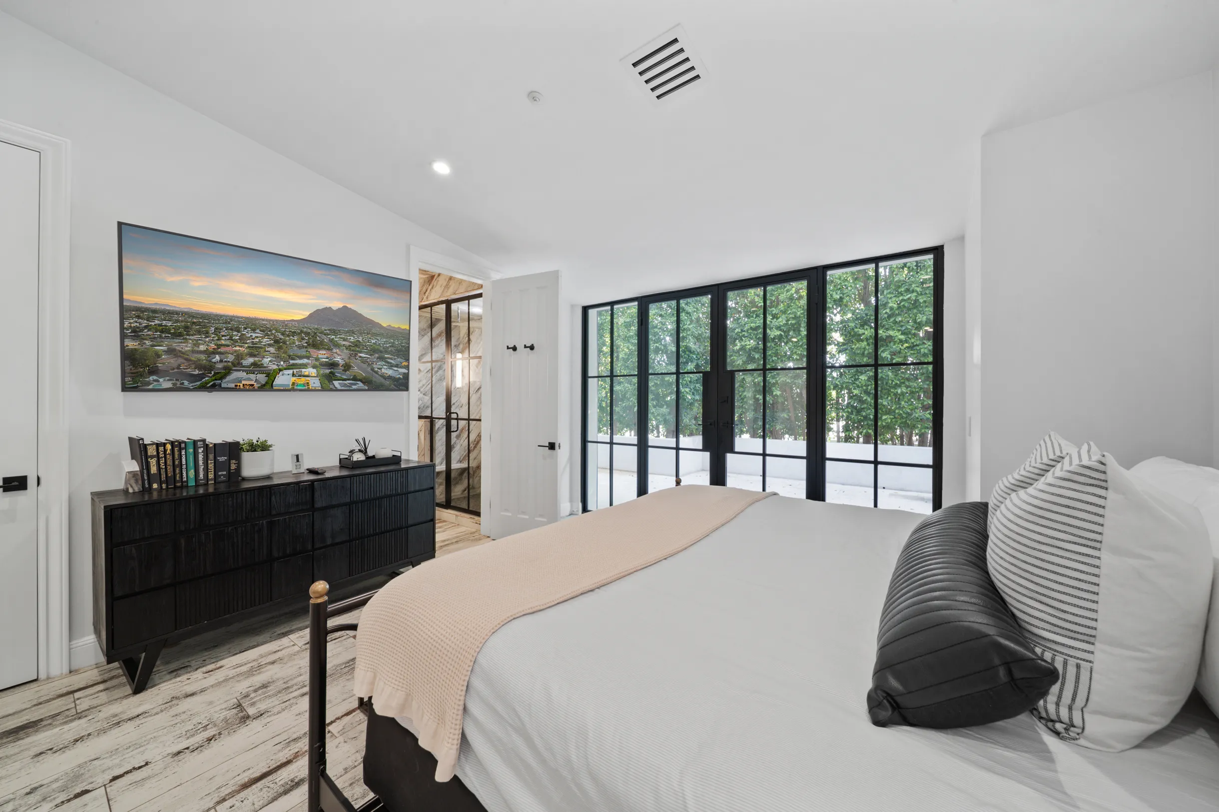 Wander Scottsdale Mirage #94