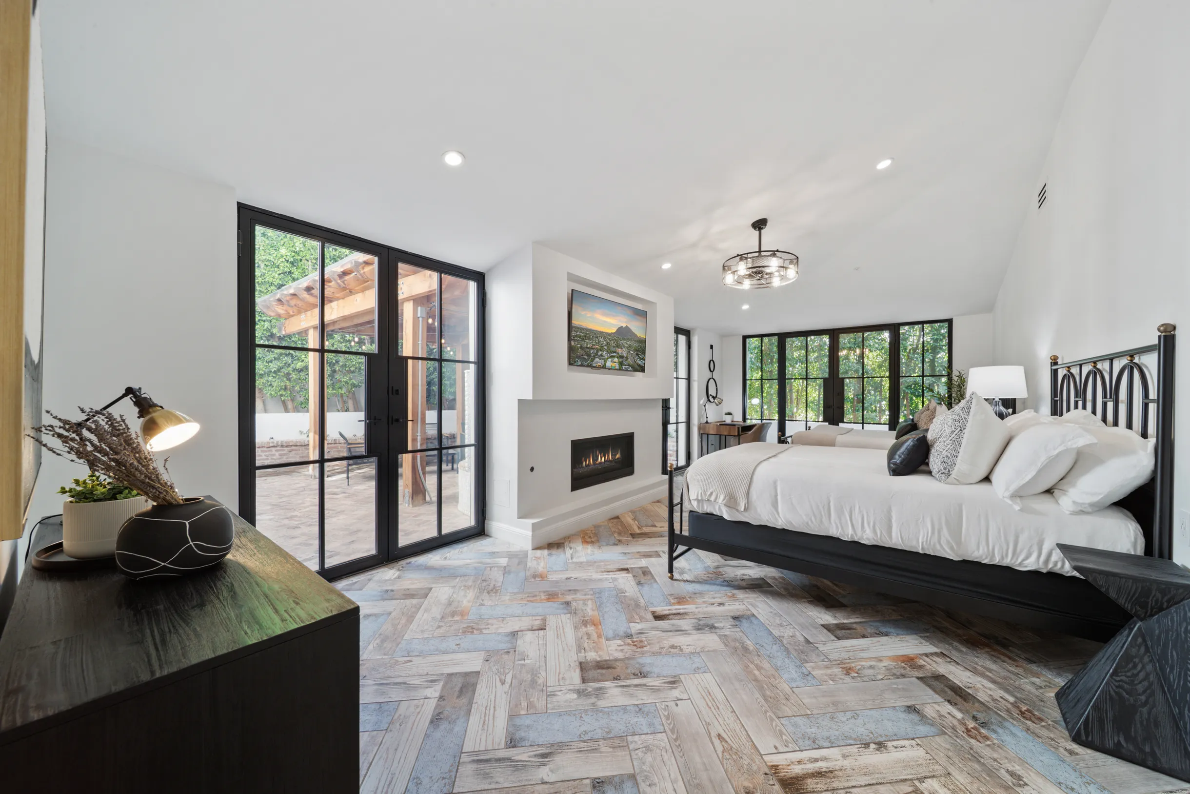 Wander Scottsdale Mirage #42