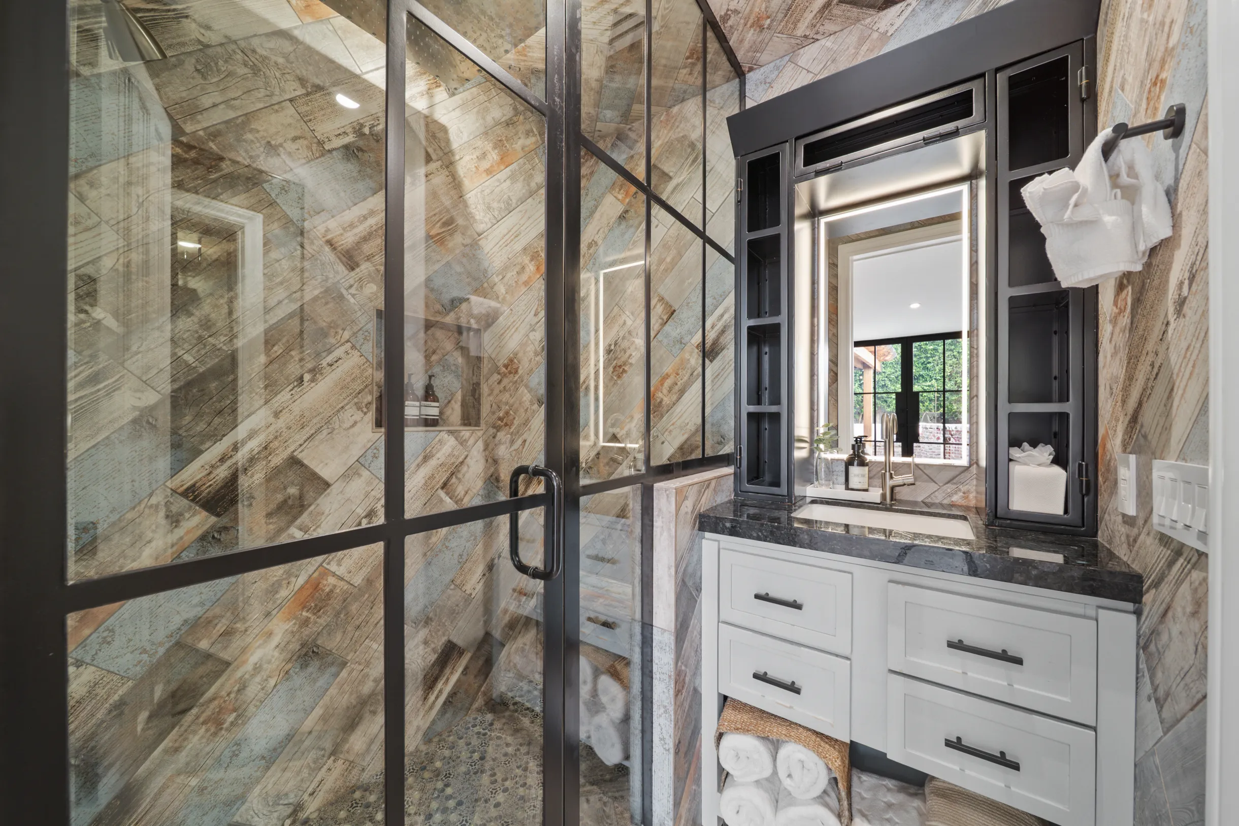 Wander Scottsdale Mirage #75