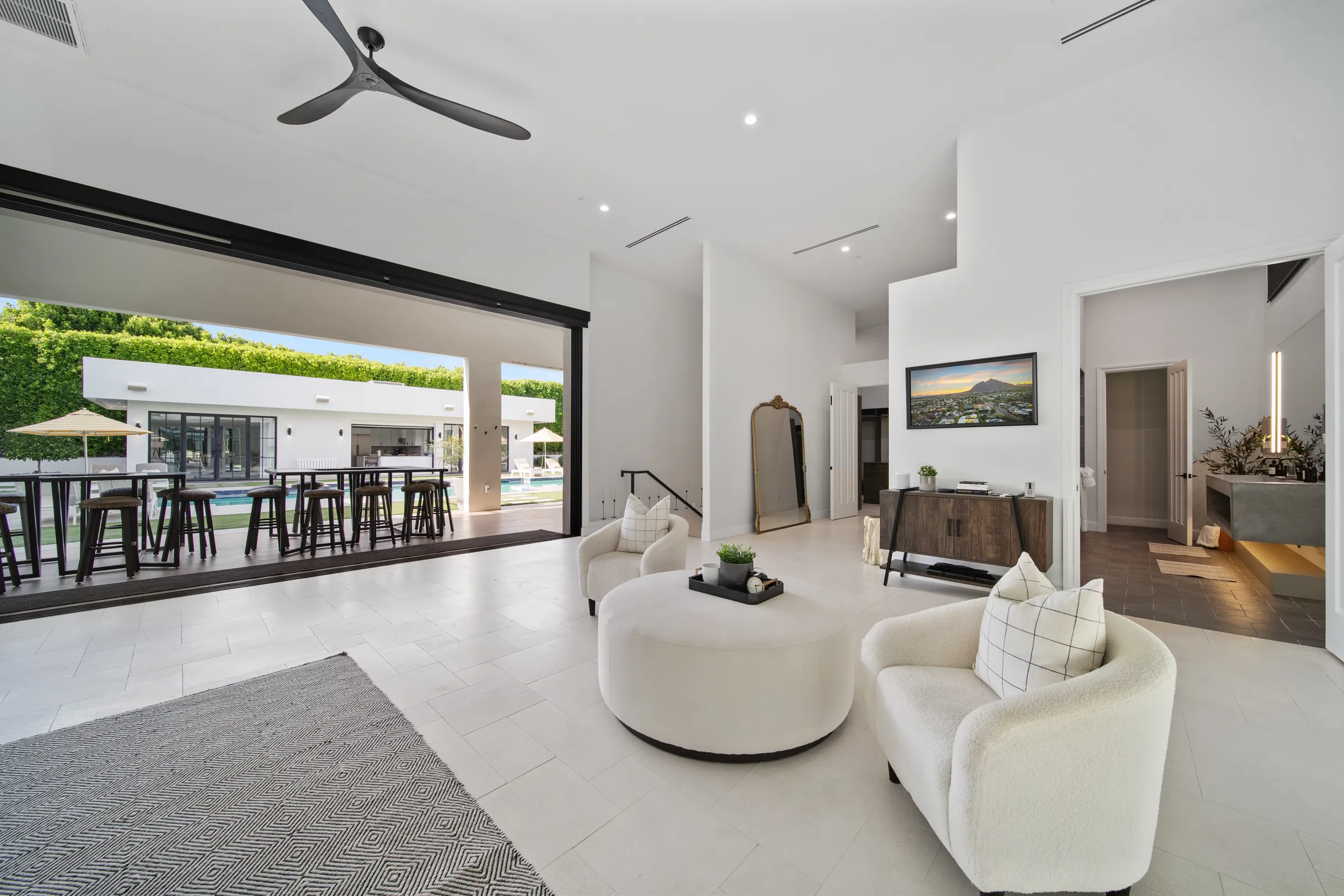 Wander Scottsdale Mirage #160