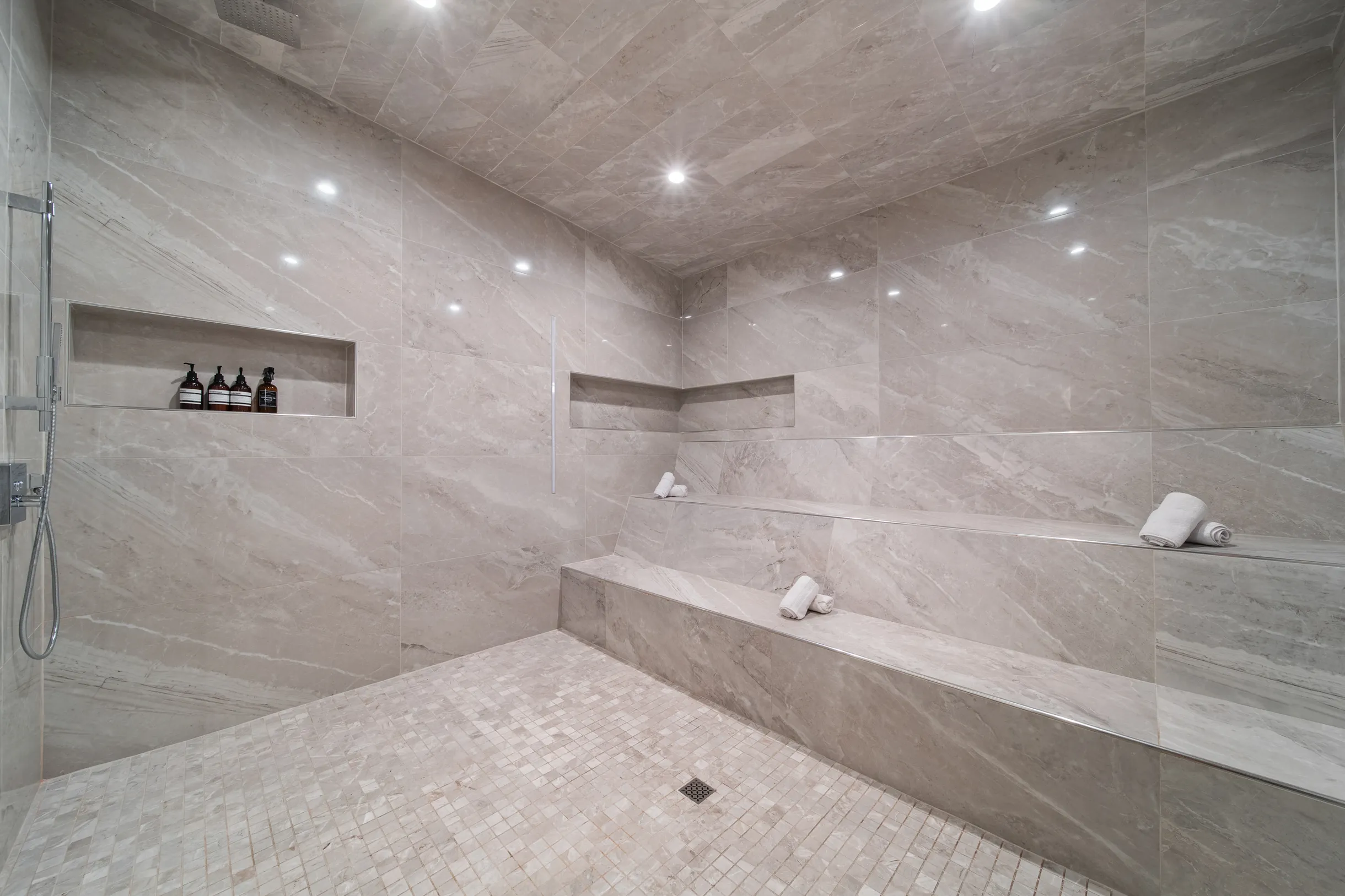 Wander Scottsdale Mirage #127