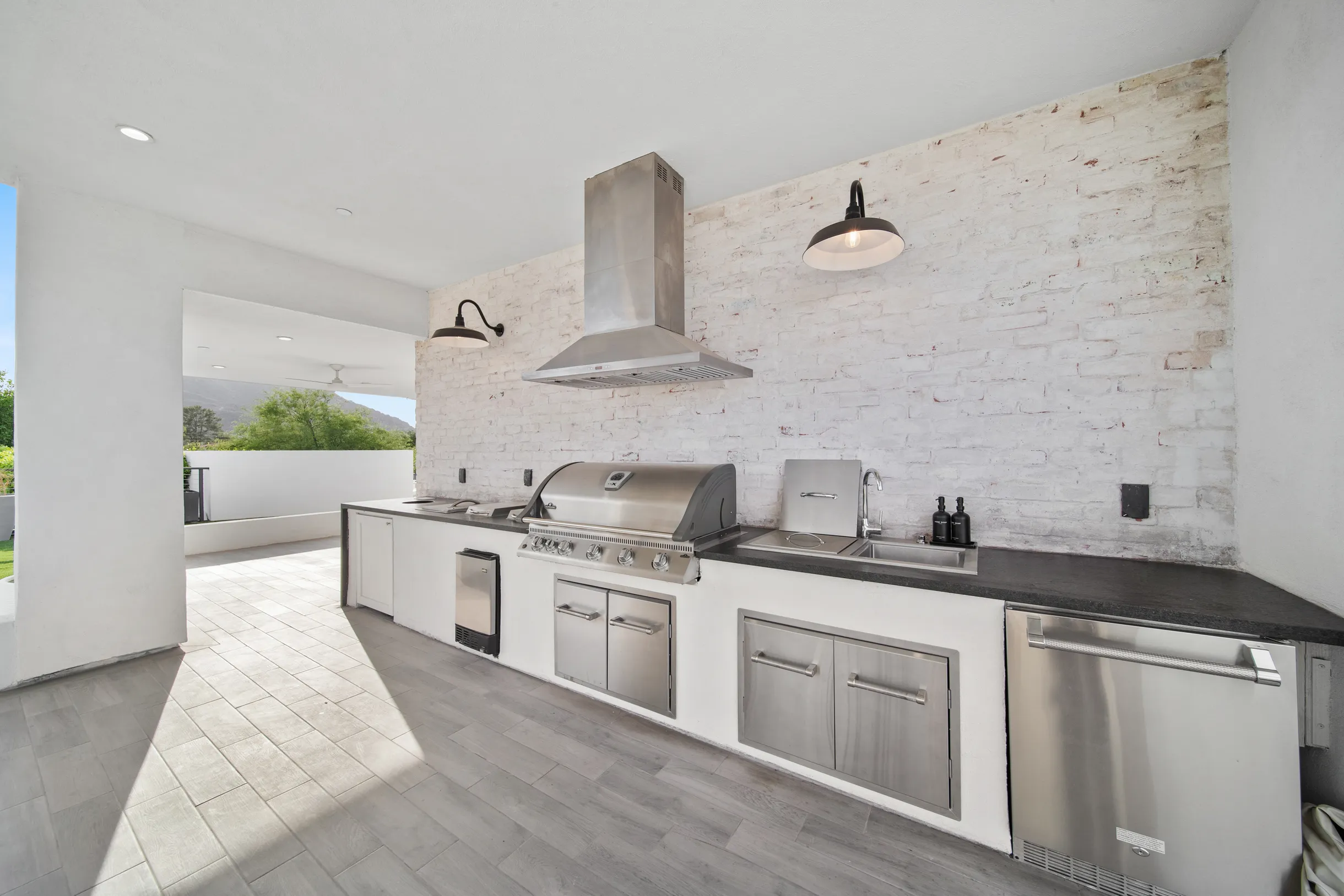 Wander Scottsdale Mirage #145