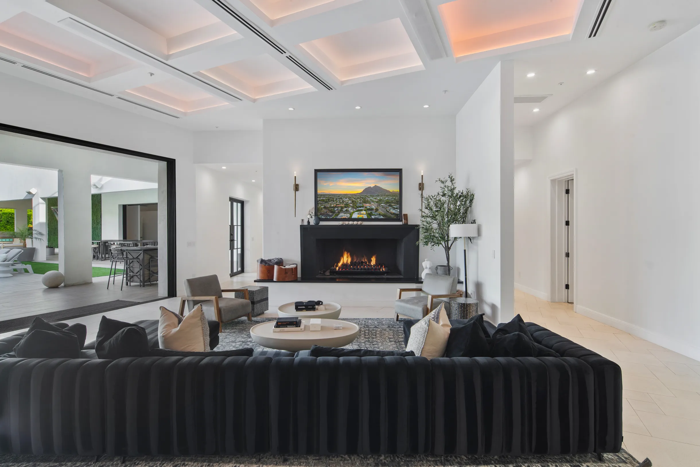 Wander Scottsdale Mirage #140