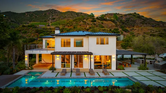 image for Wander Malibu Mountain Retreat