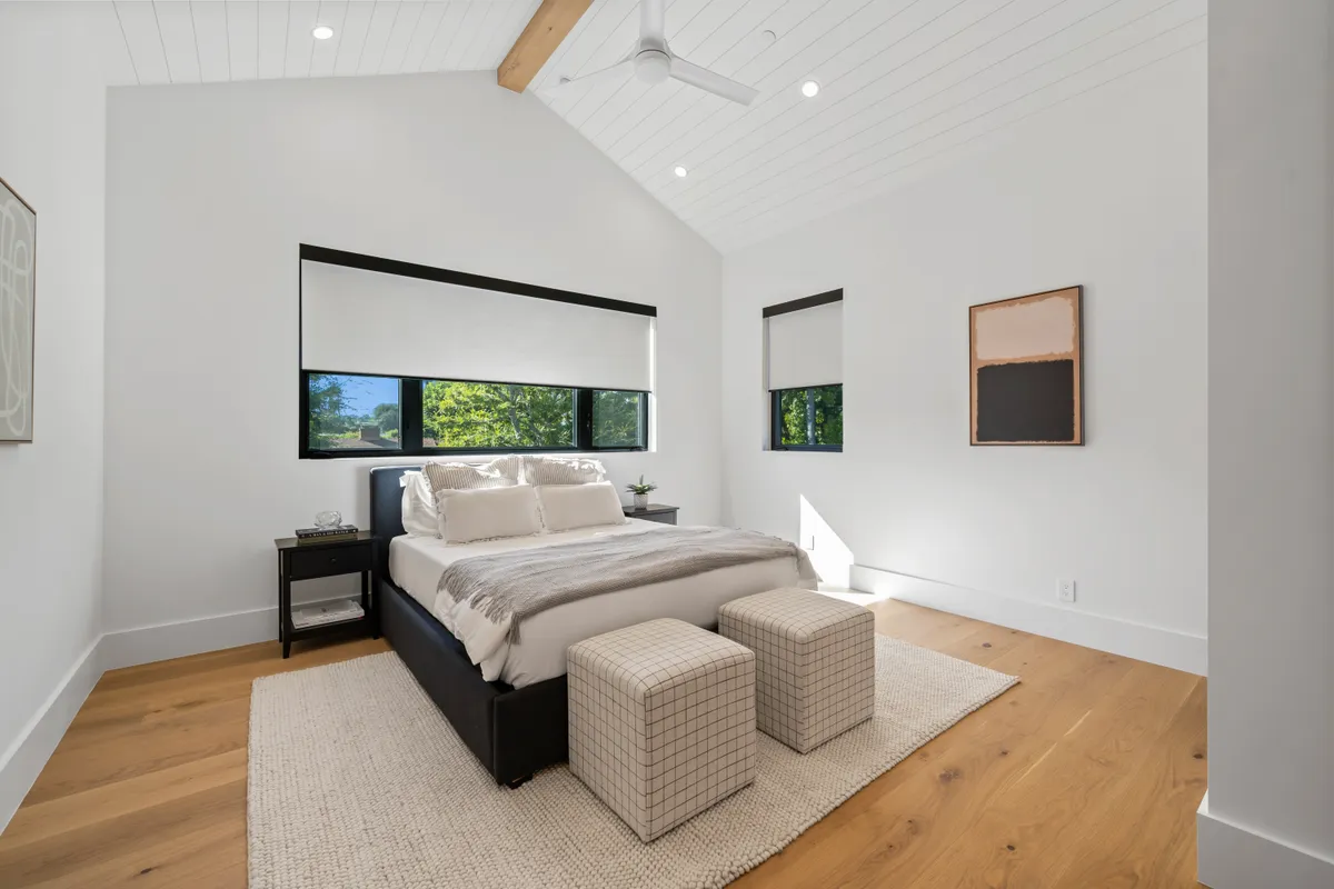 Bedroom 3 image