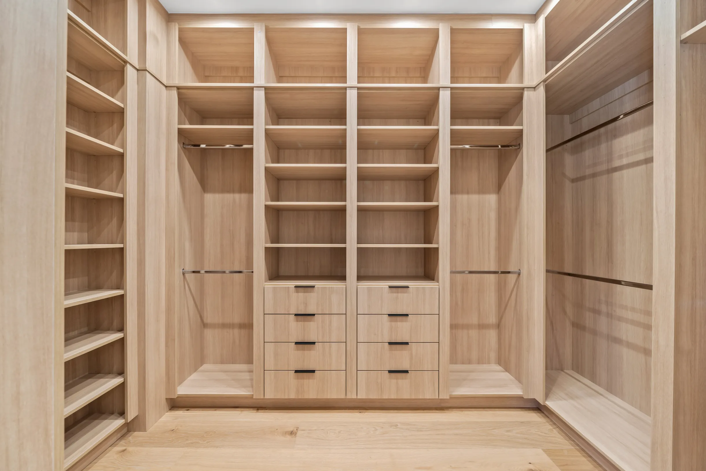 Wander Encino Grove #66