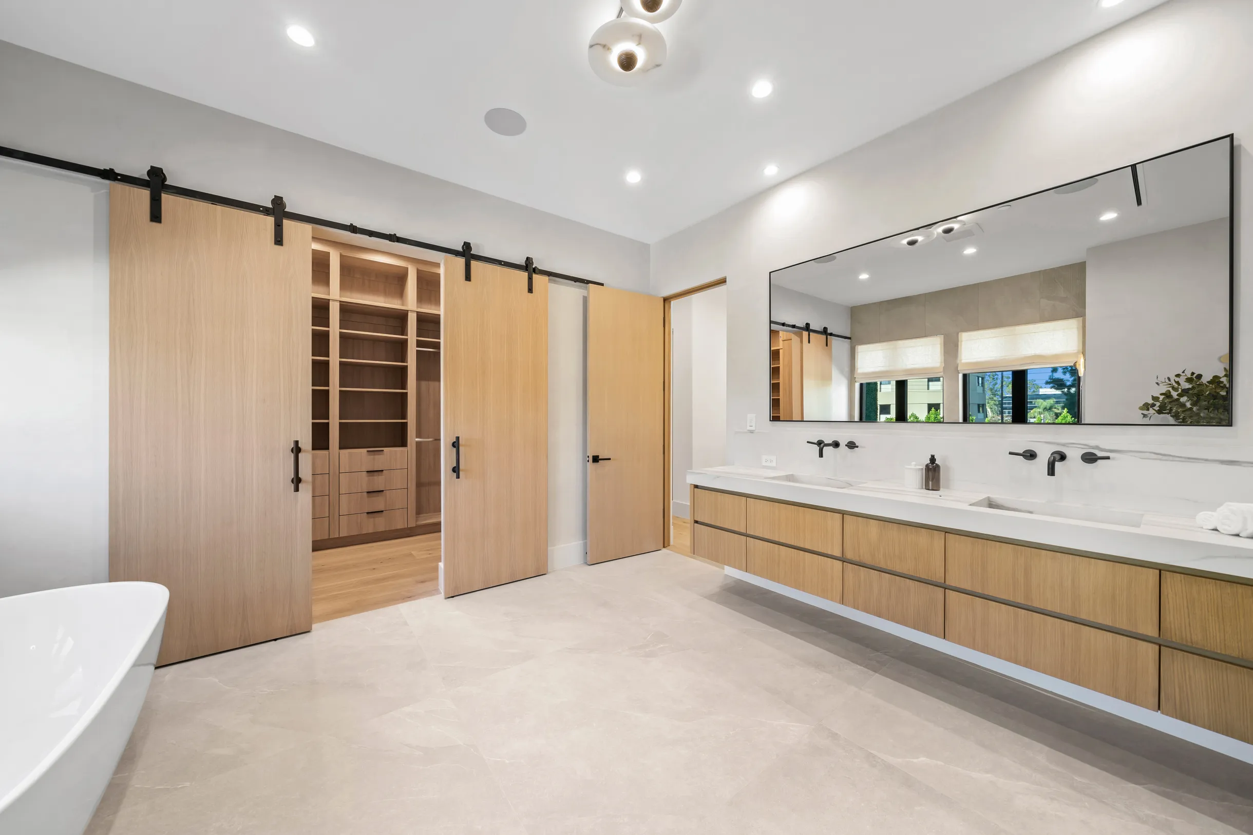 Wander Encino Grove #75