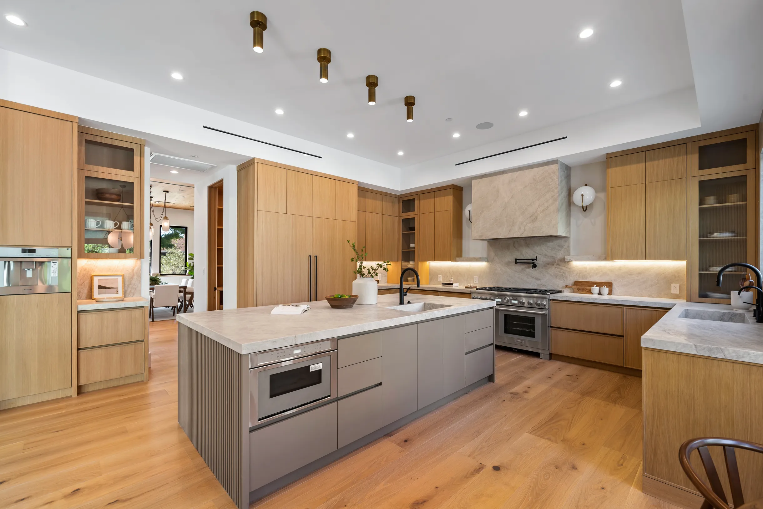 Wander Encino Grove #37