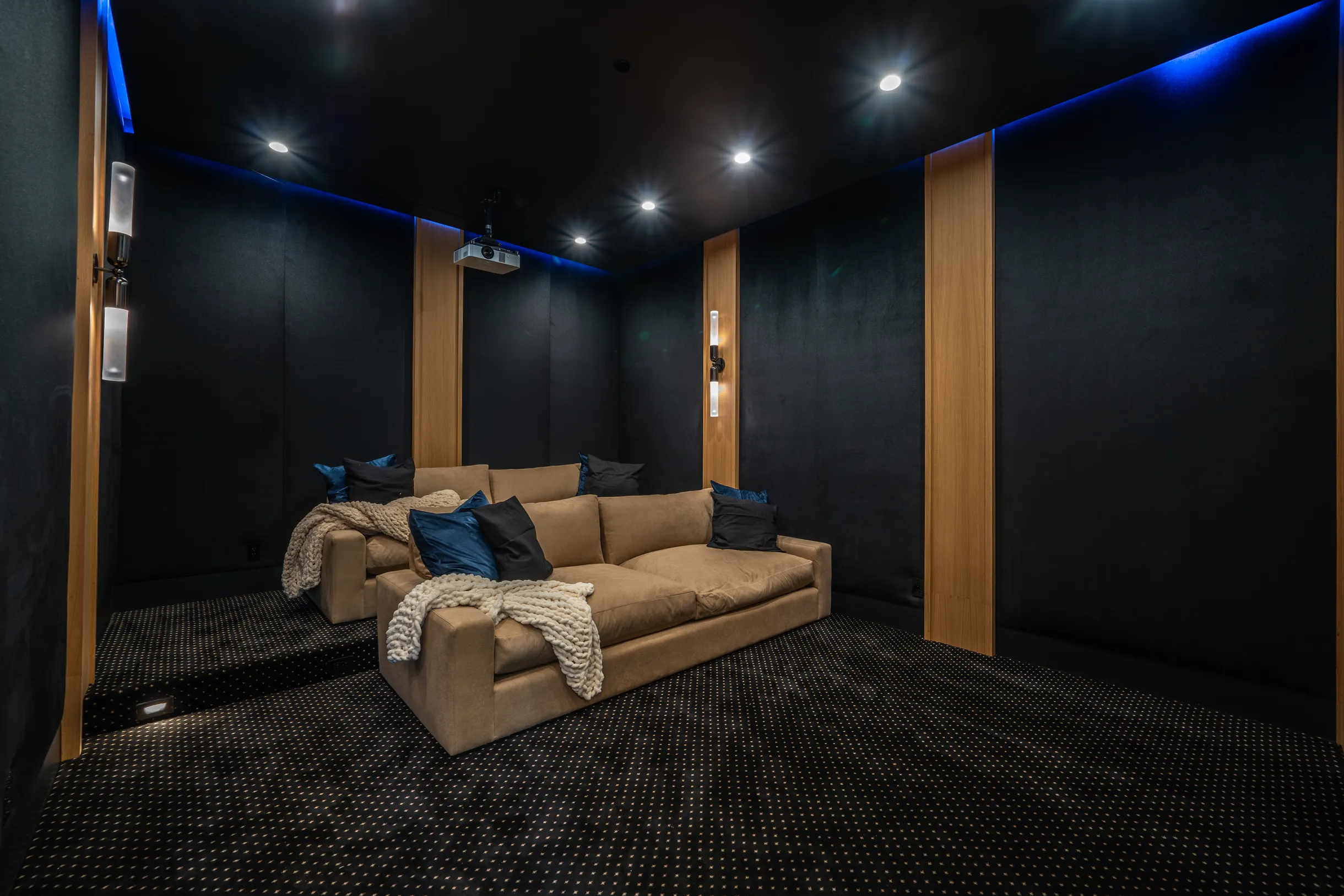 Wander Encino Grove #38