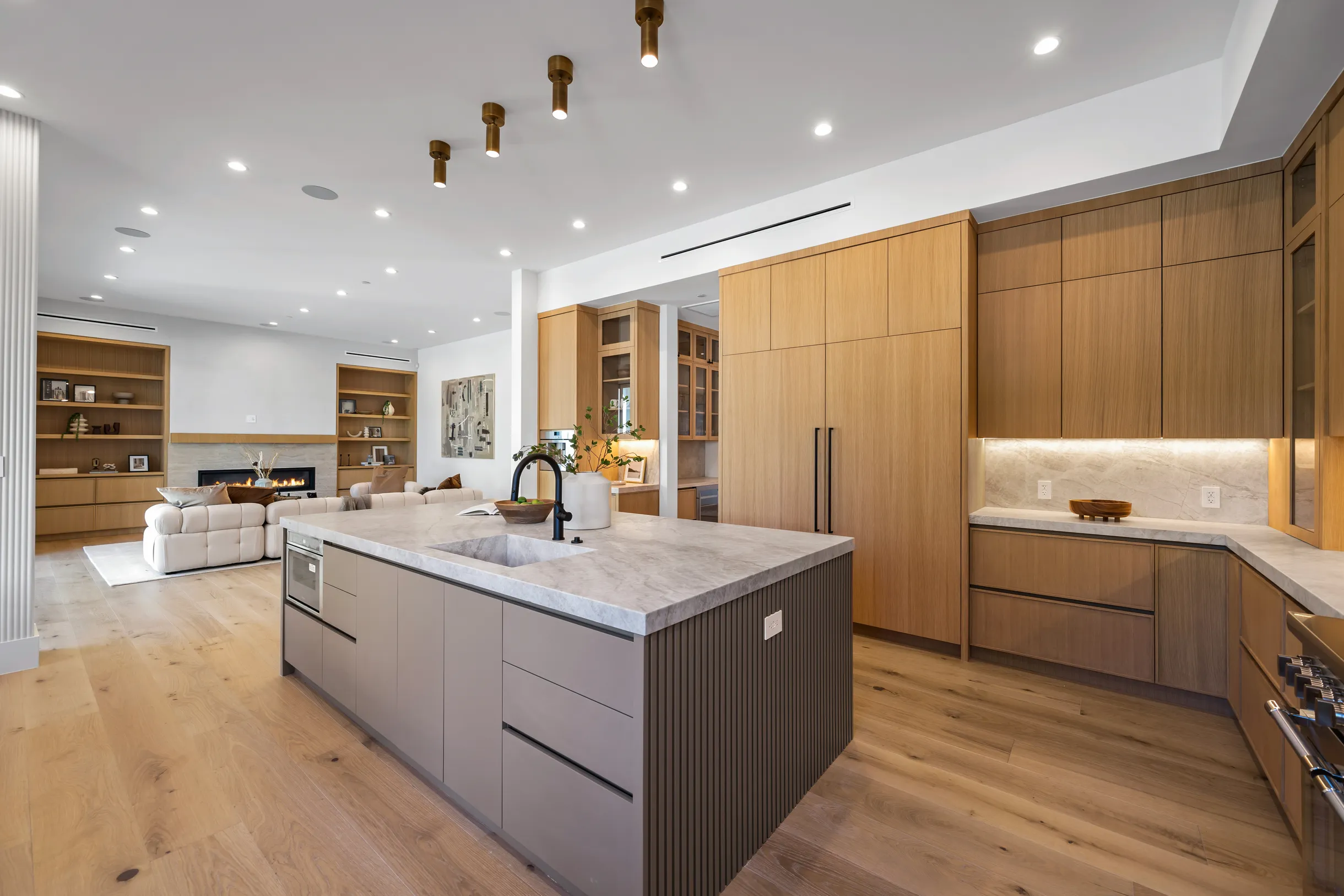 Wander Encino Grove #48