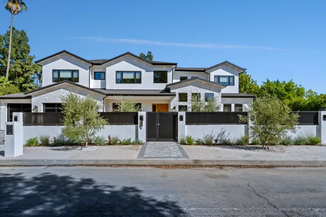 Wander Encino Grove #4
