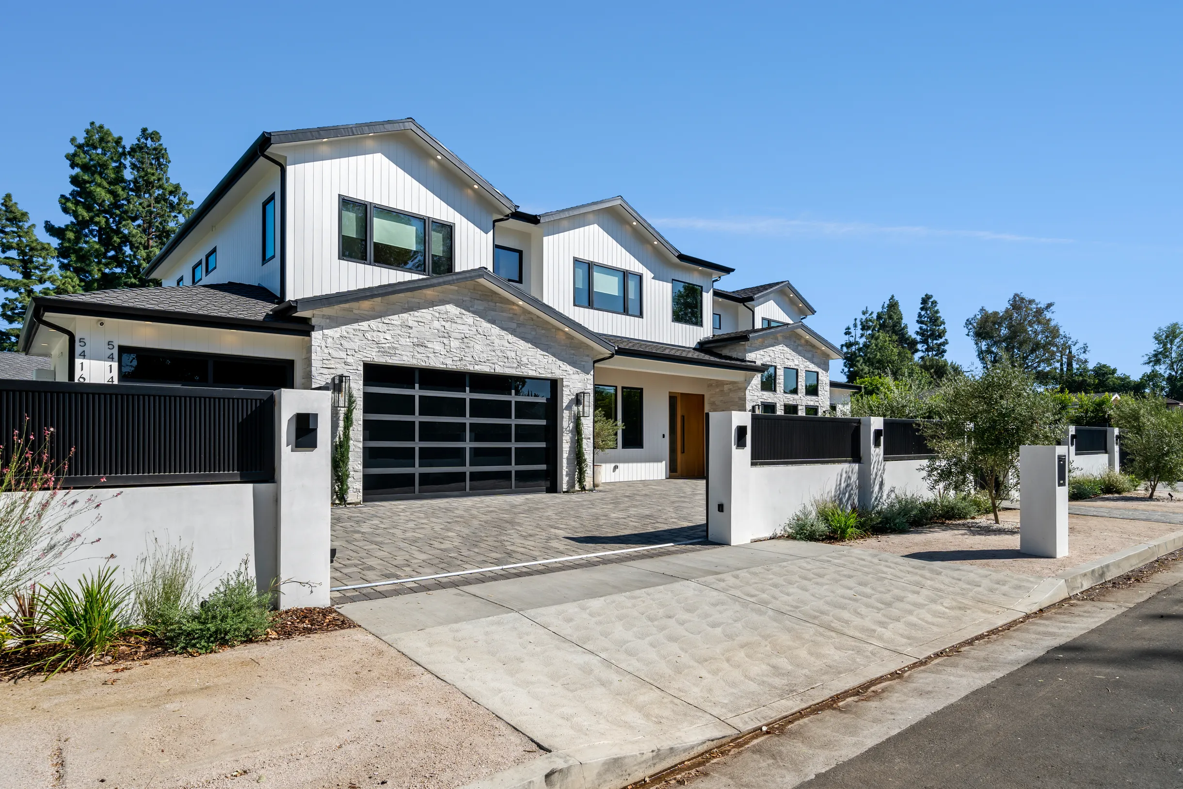 Wander Encino Grove #55