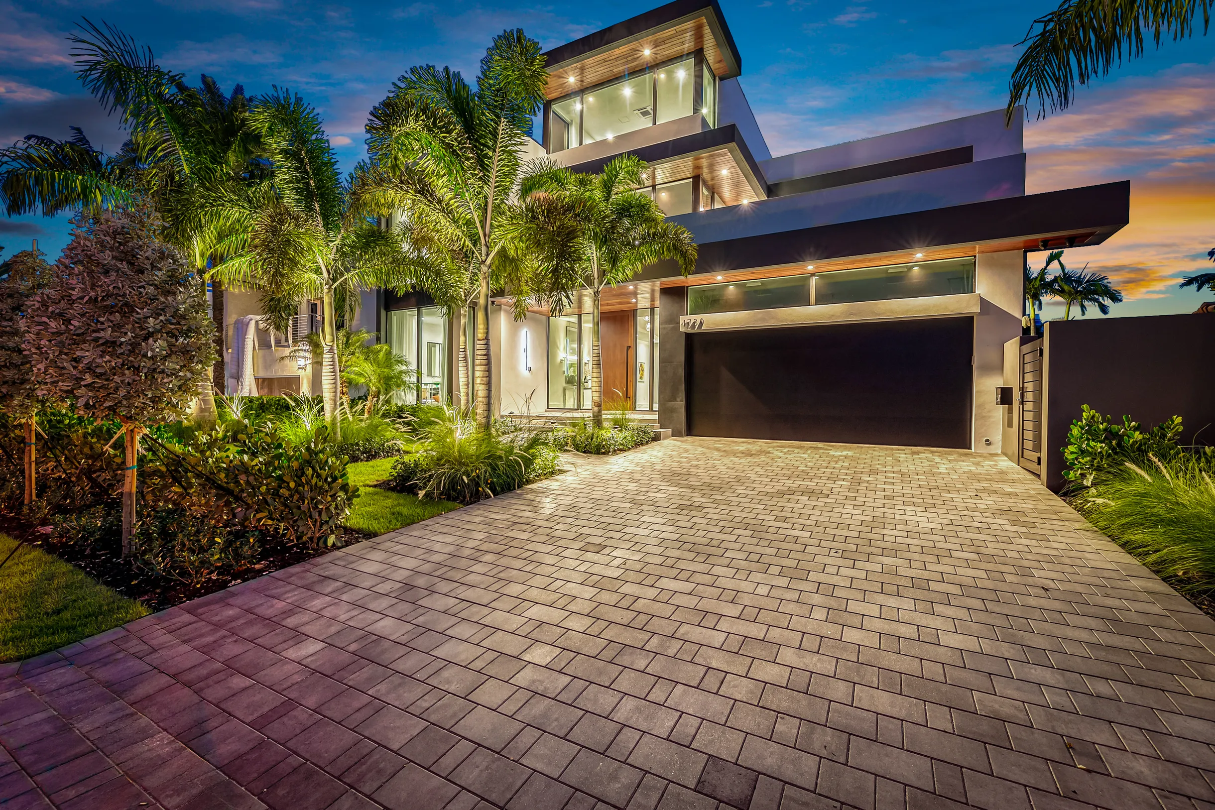 Wander Fort Lauderdale Oasis #4