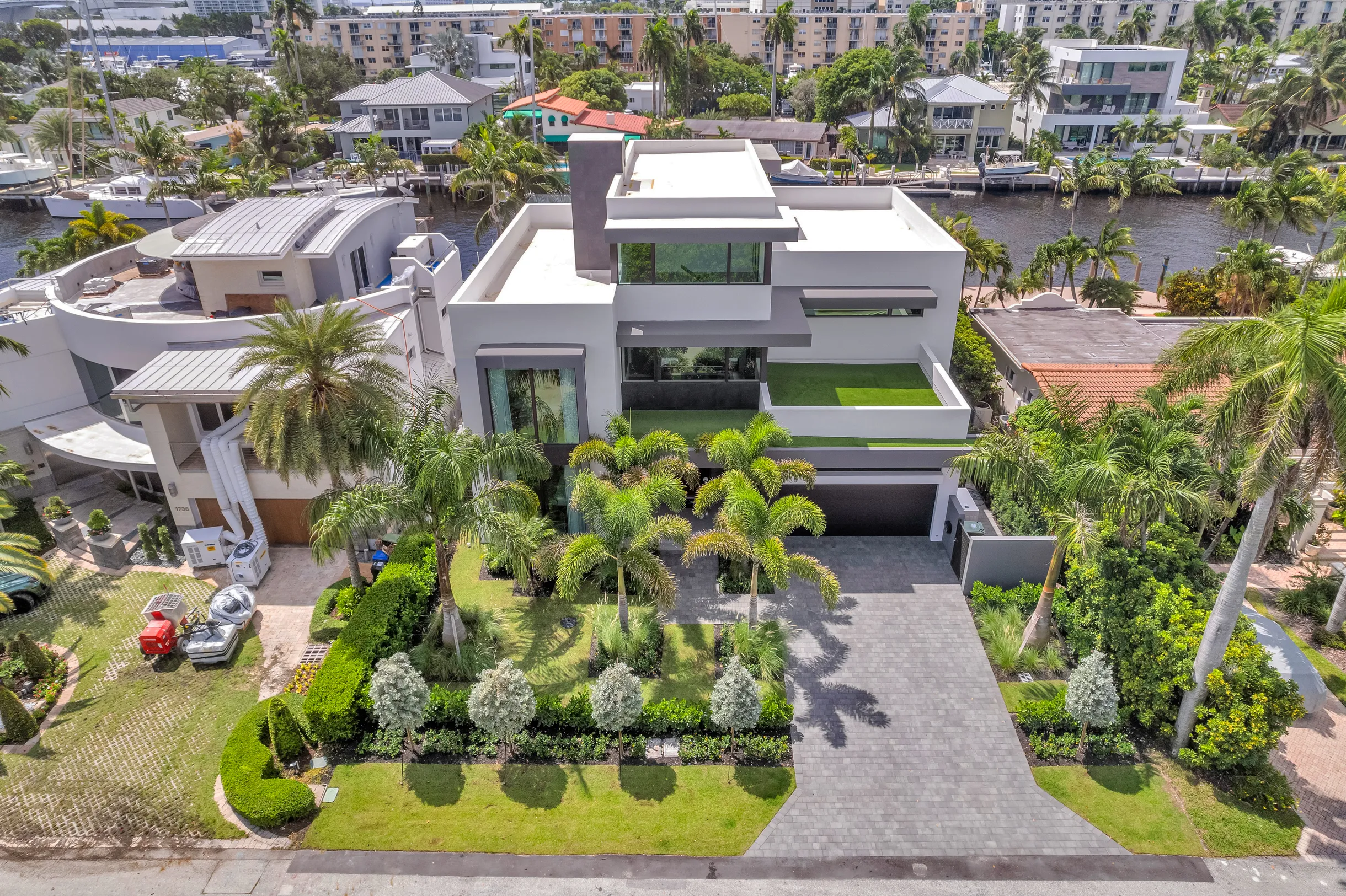 Wander Fort Lauderdale Oasis #113