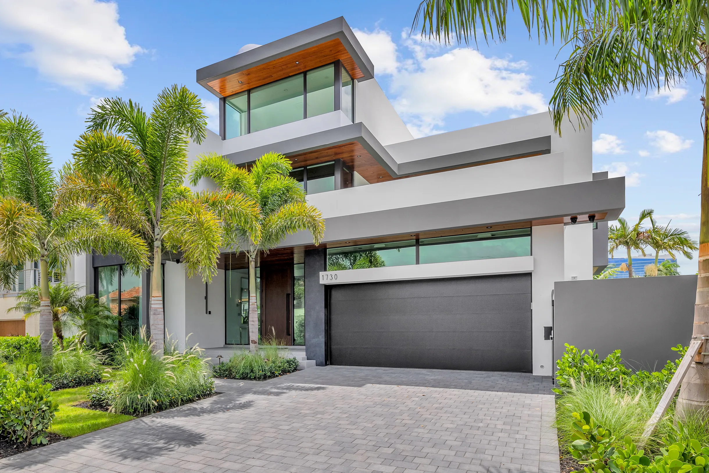 Wander Fort Lauderdale Oasis #100