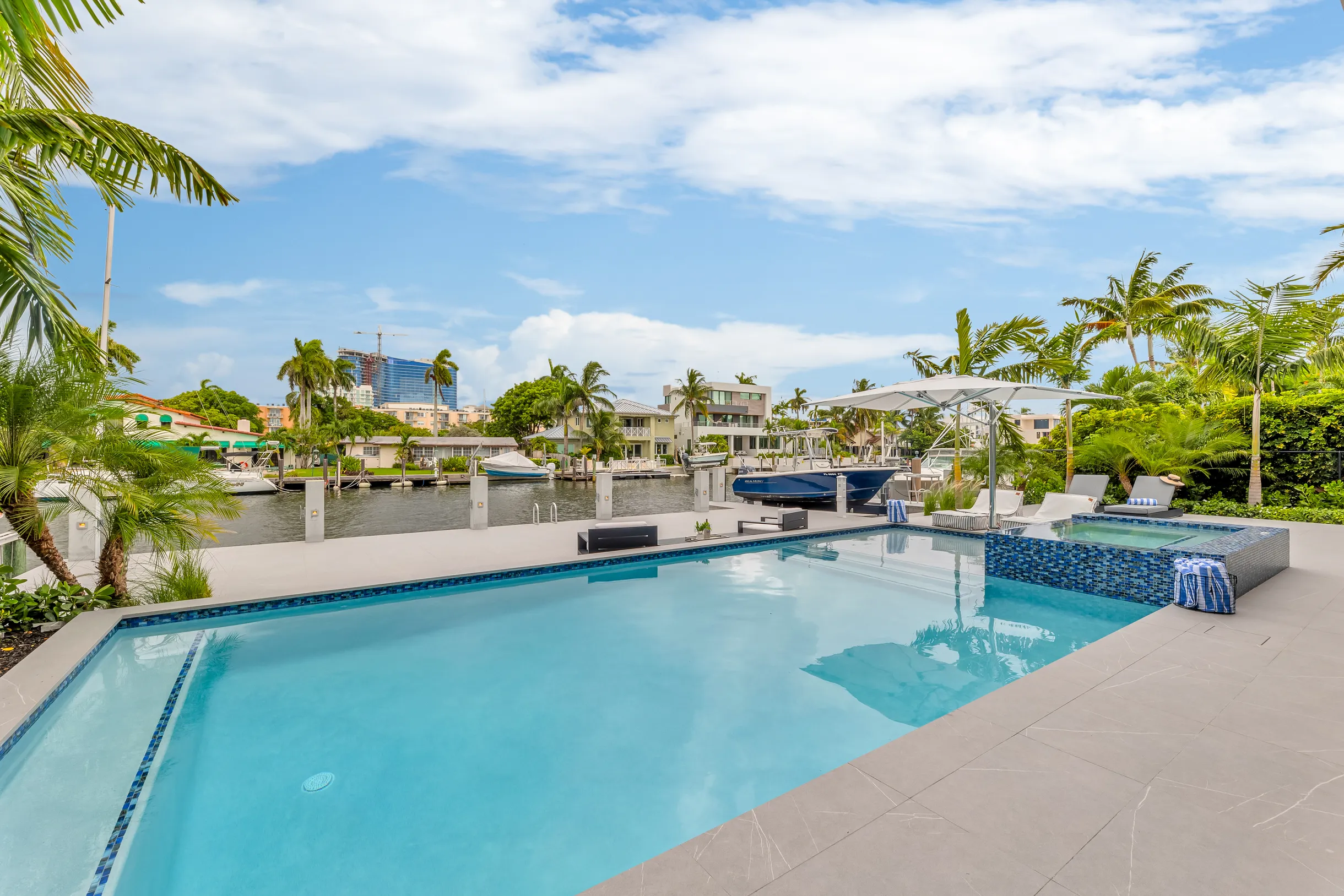 Wander Fort Lauderdale Oasis #132