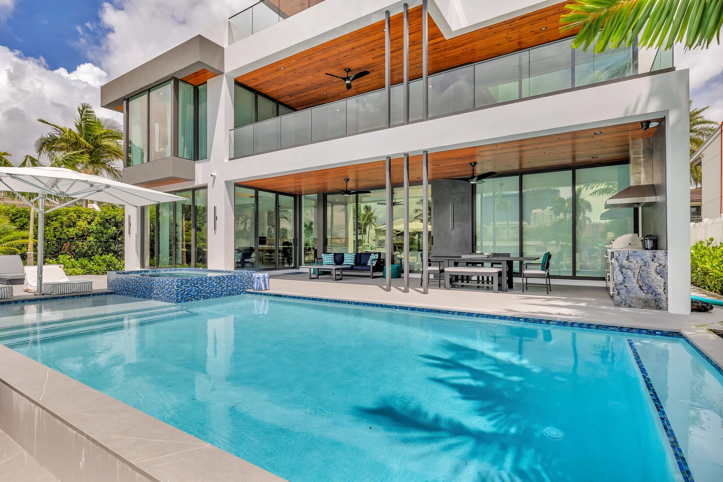 Wander Fort Lauderdale Oasis #137